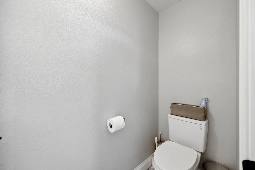 111 Saint Matthews AVE 103