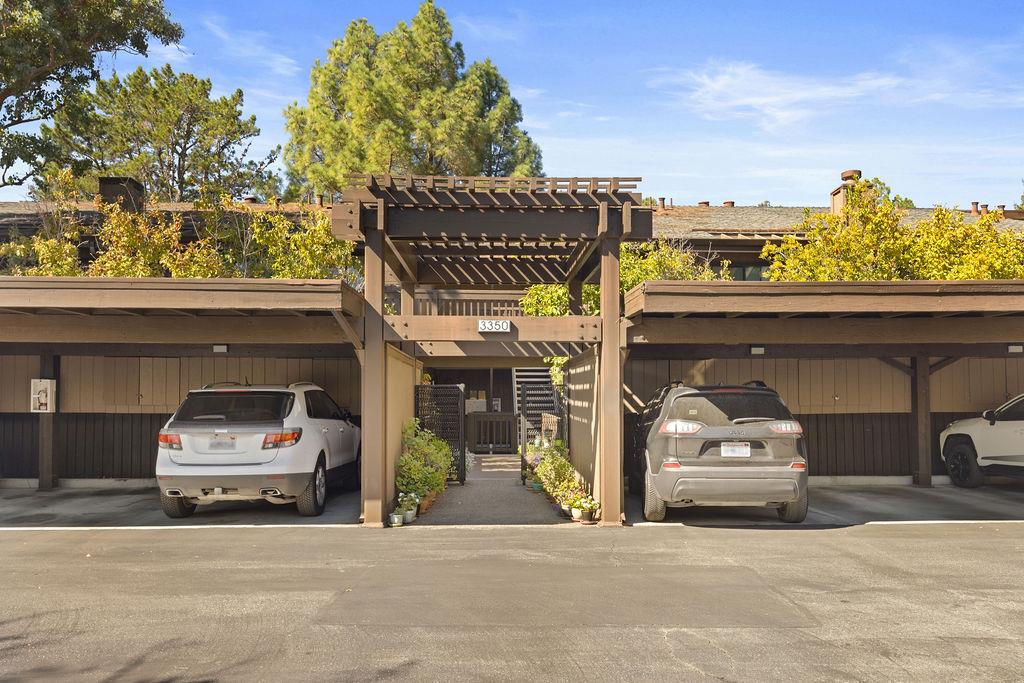 3350 La Mesa Drive 10