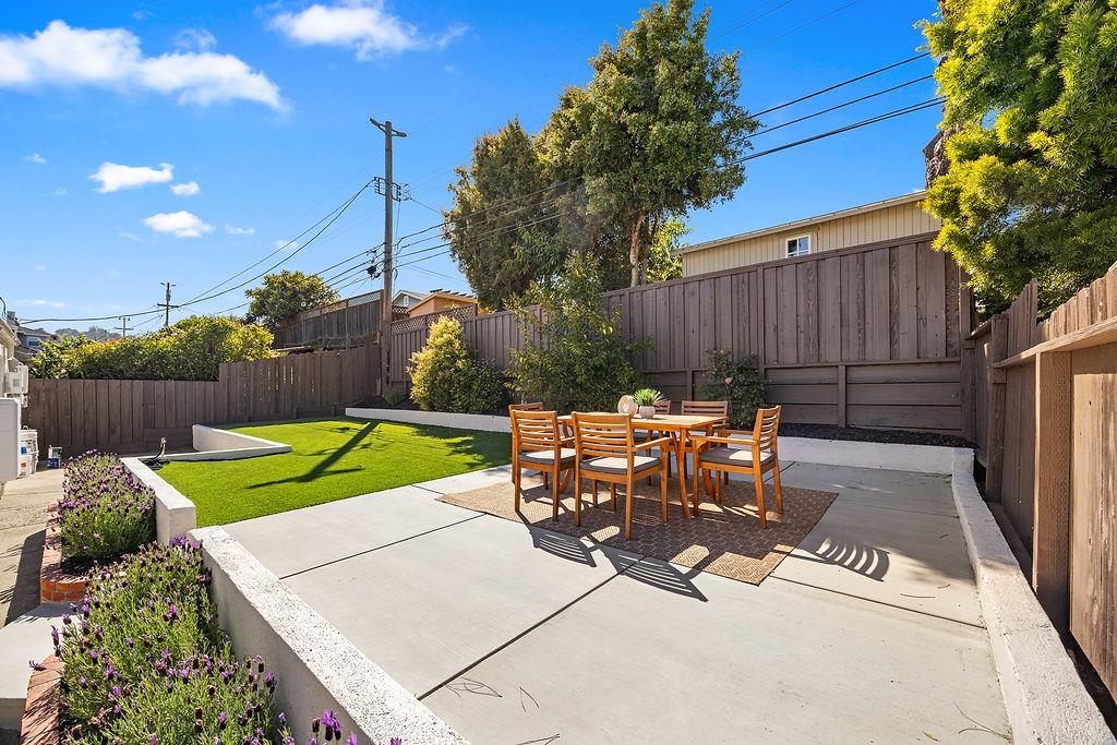 37 Greenwood Drive