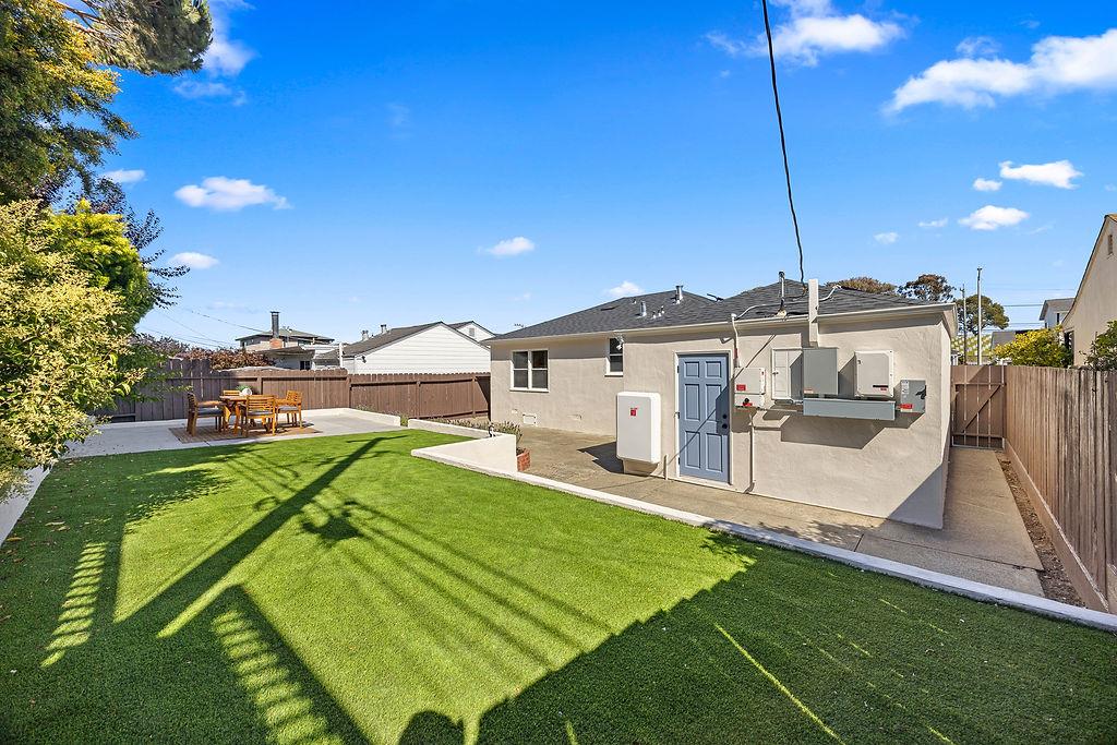 37 Greenwood Drive