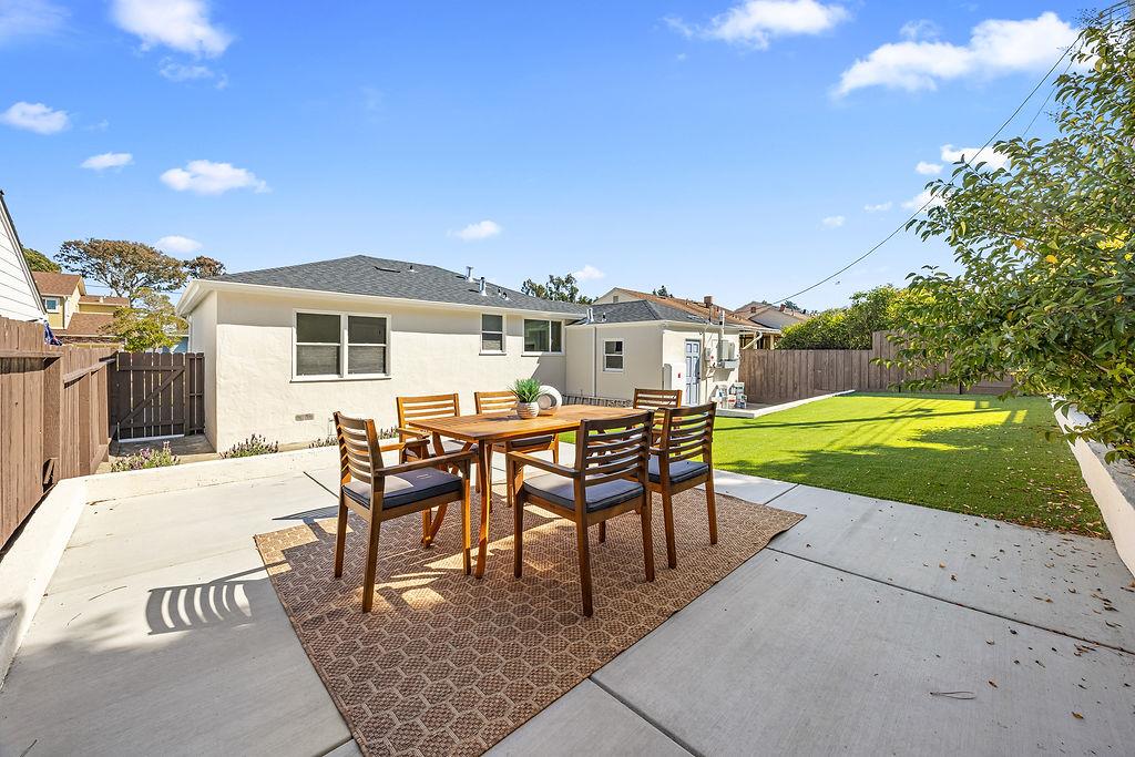 37 Greenwood Drive