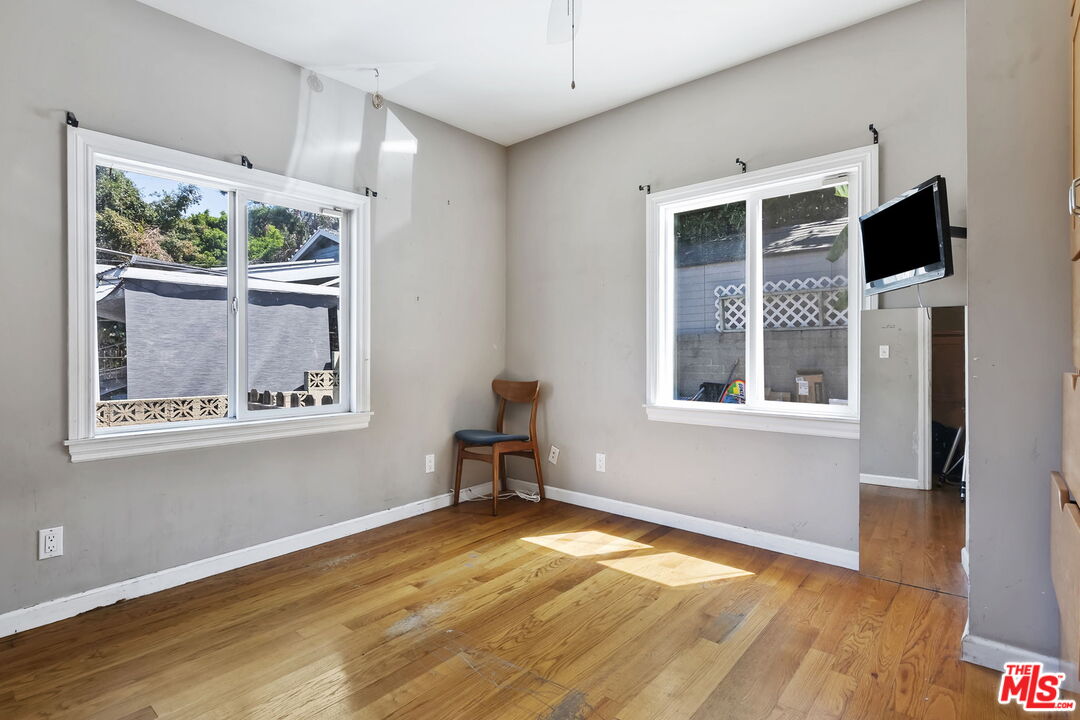 1947 Whitmore Ave