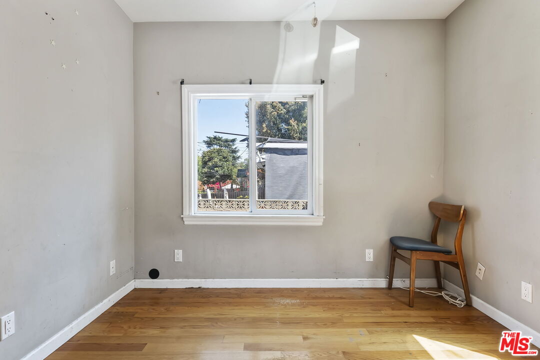 1947 Whitmore Ave