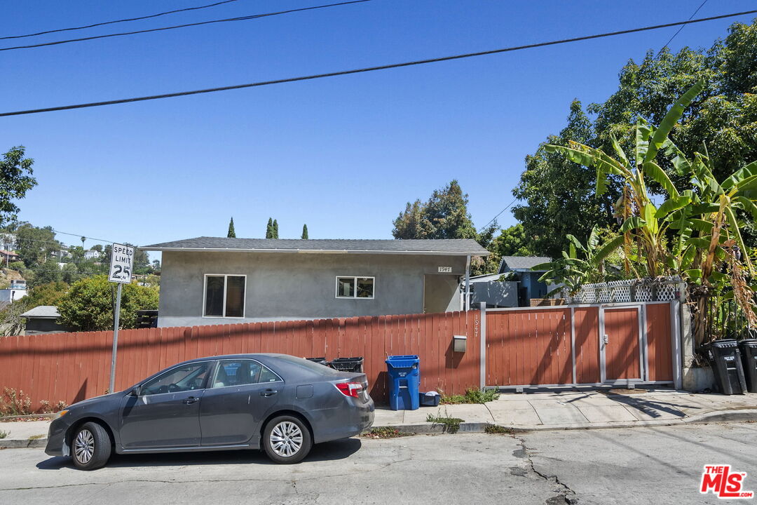 1947 Whitmore Ave