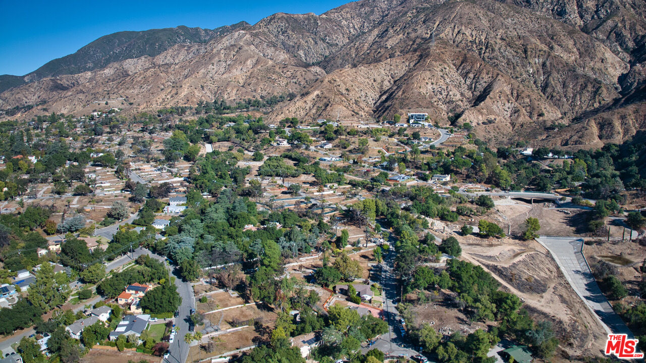 3125 Rubio Canyon Rd