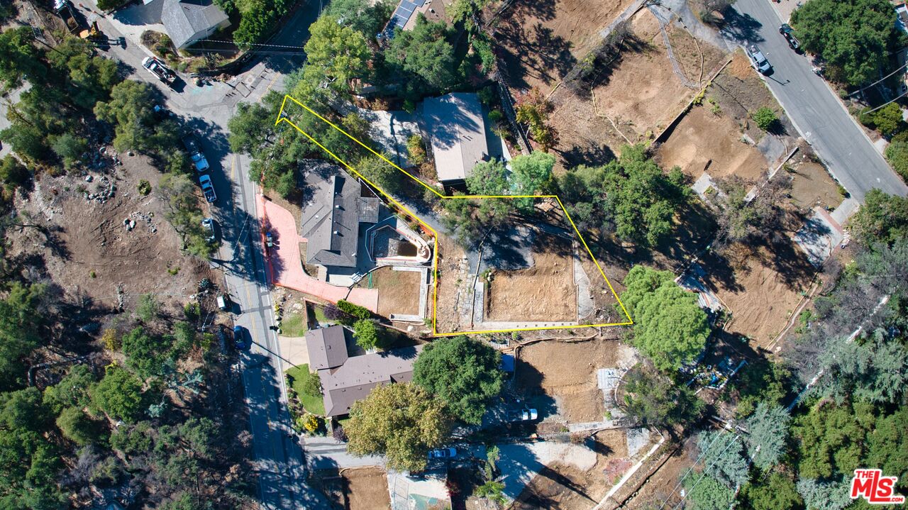 3125 Rubio Canyon Rd
