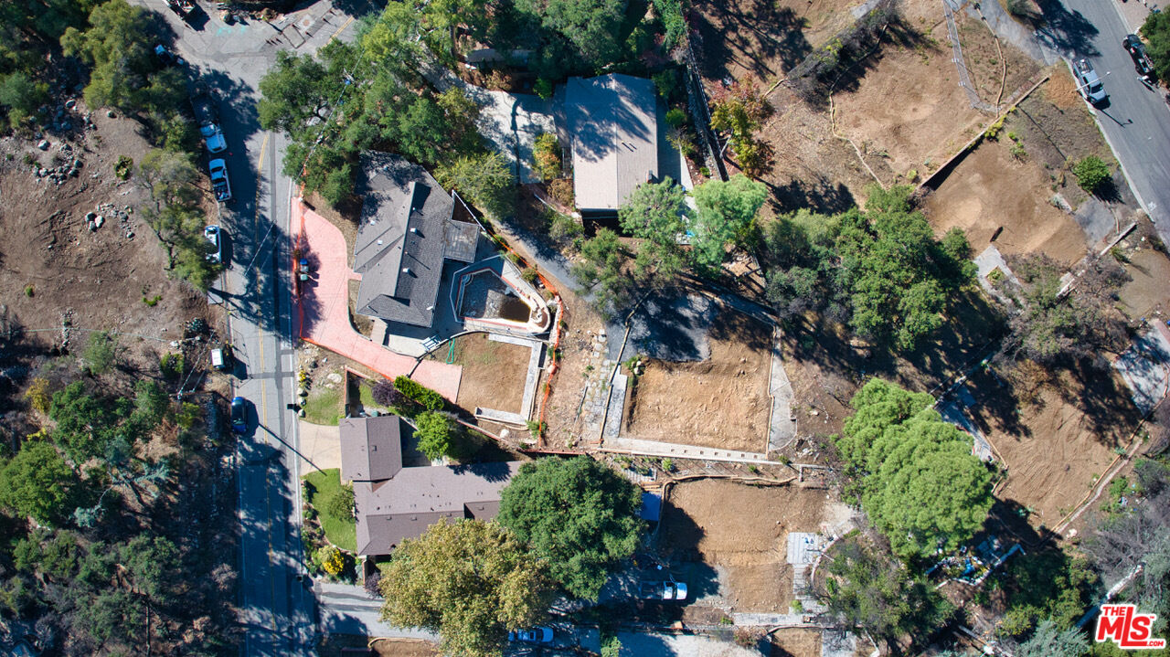 3125 Rubio Canyon Rd