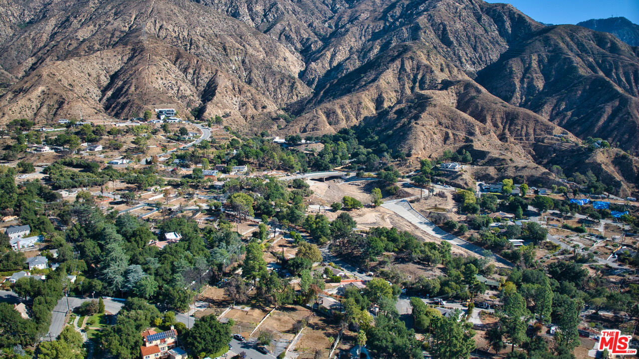 3125 Rubio Canyon Rd