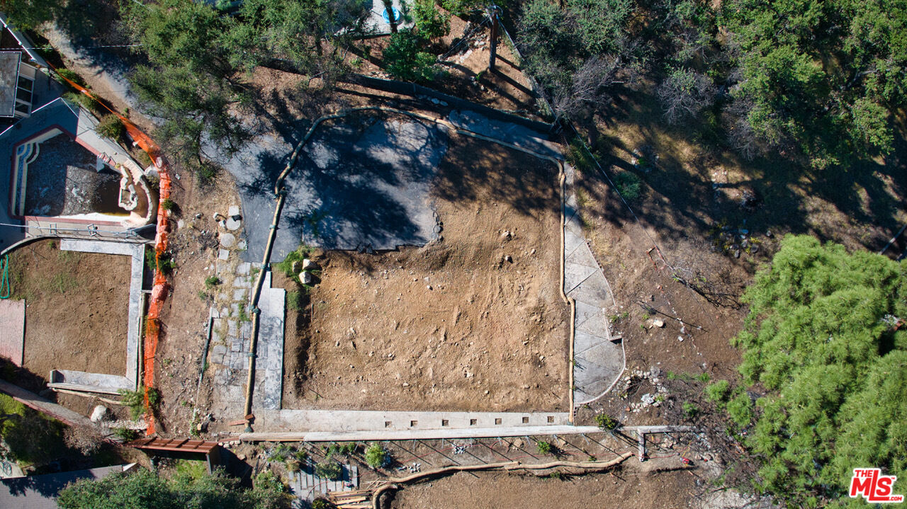 3125 Rubio Canyon Rd