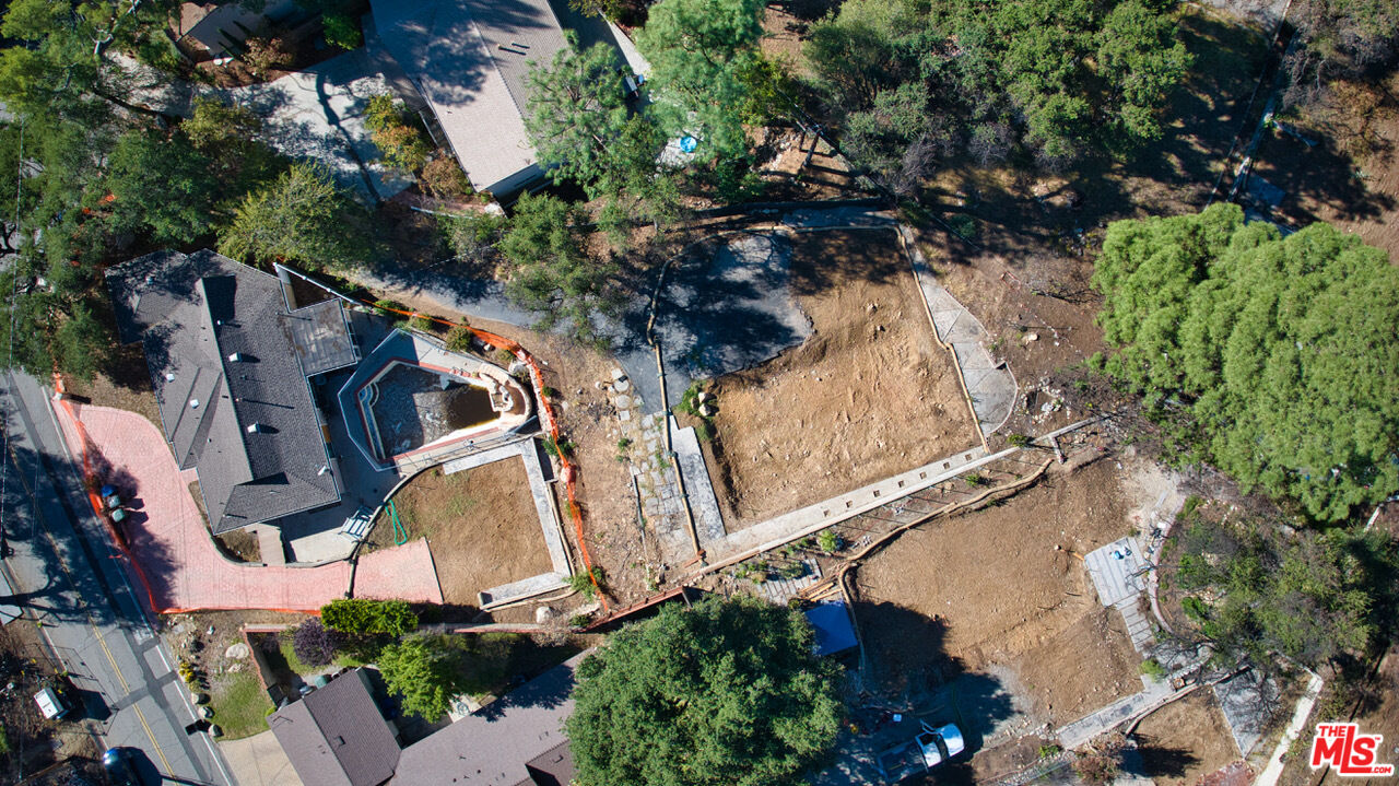 3125 Rubio Canyon Rd