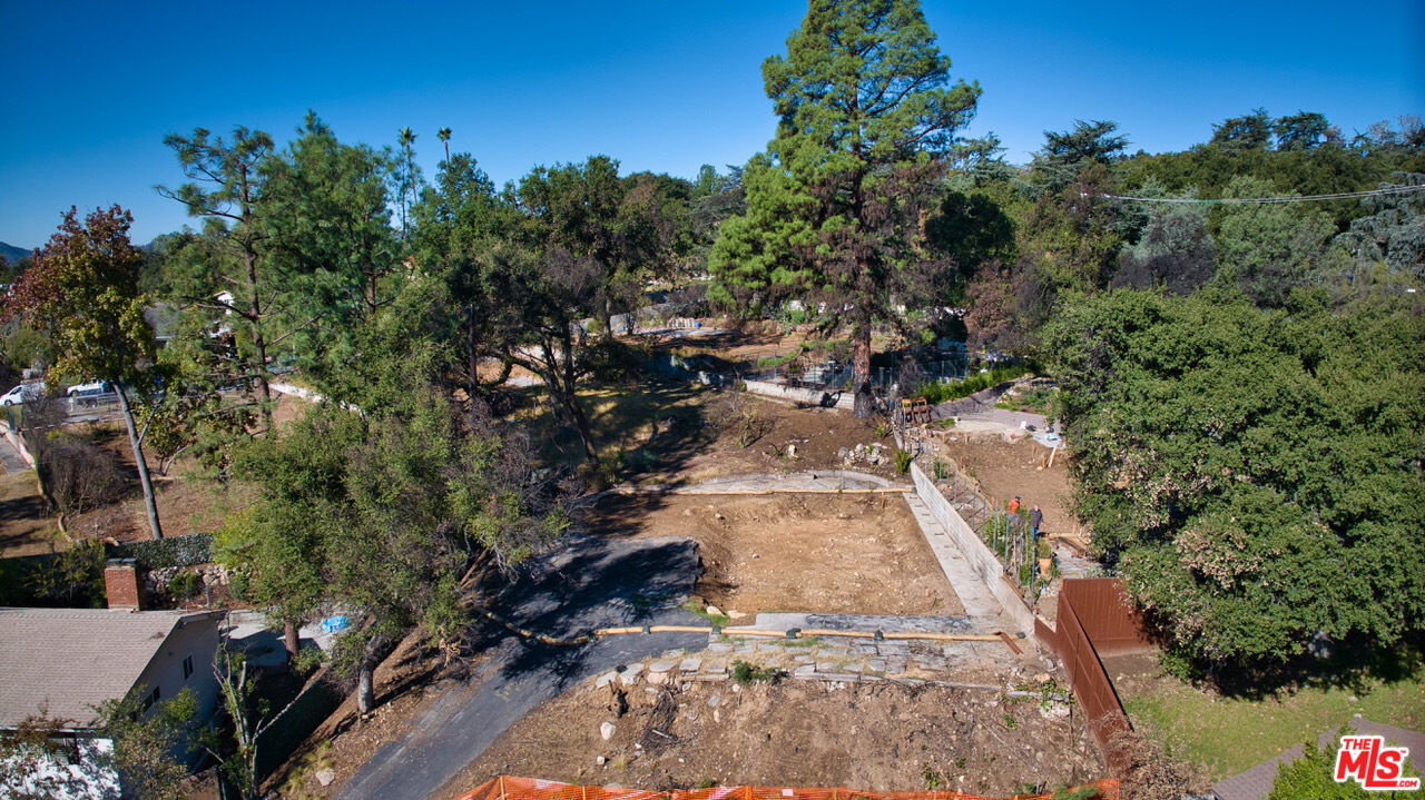 3125 Rubio Canyon Rd
