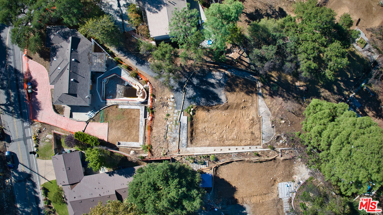 3125 Rubio Canyon Rd