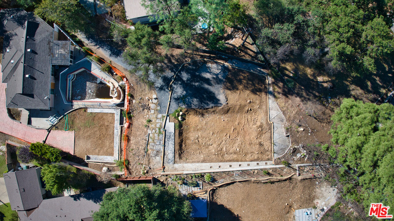 3125 Rubio Canyon Rd