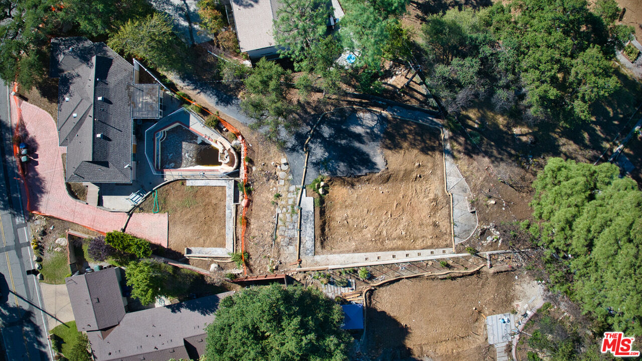 3125 Rubio Canyon Rd