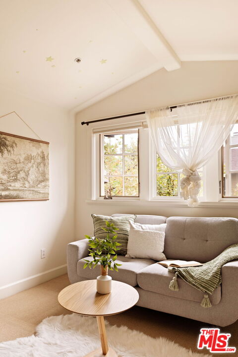 727 Meridian Ave Unit: D