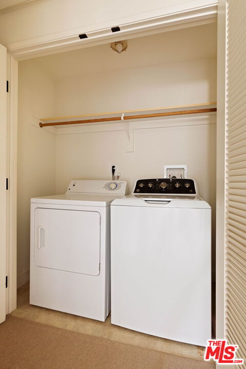 727 Meridian Ave Unit: D