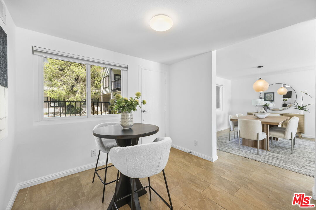 2677 Centinela Ave Unit: 203
