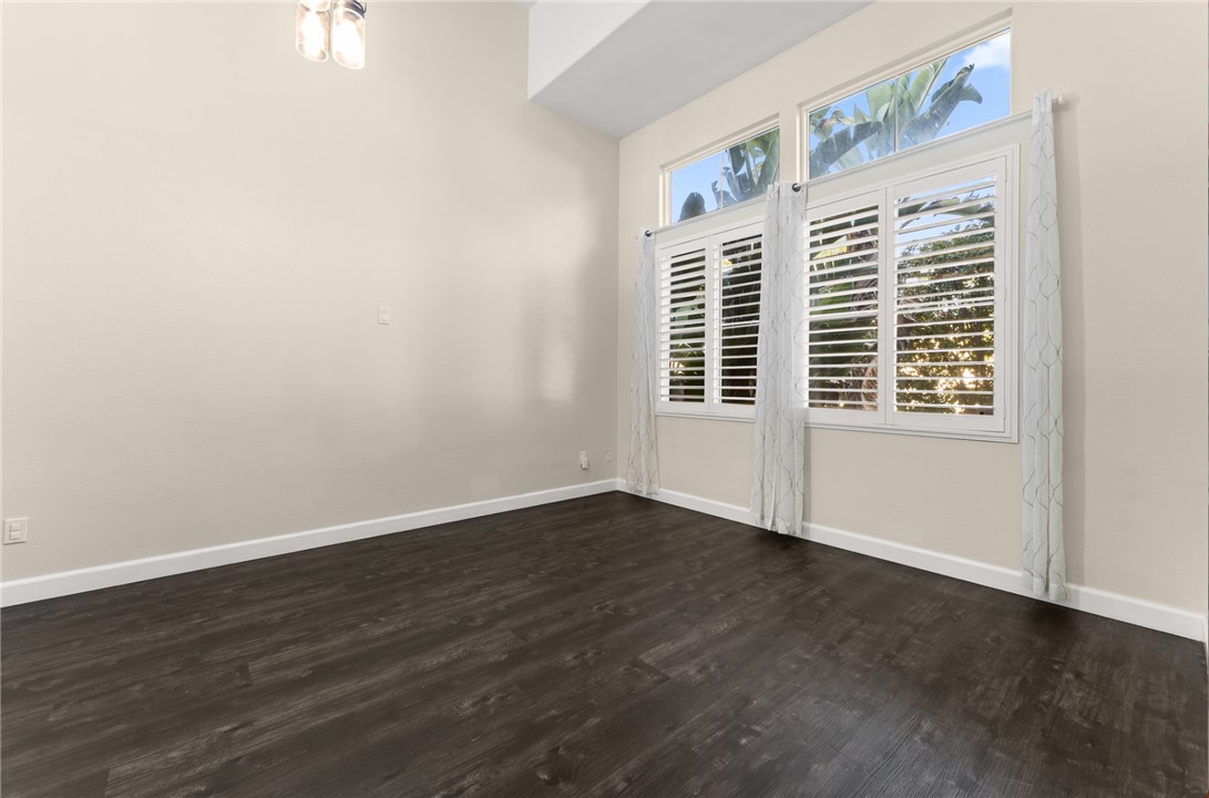 33650 Willow Haven