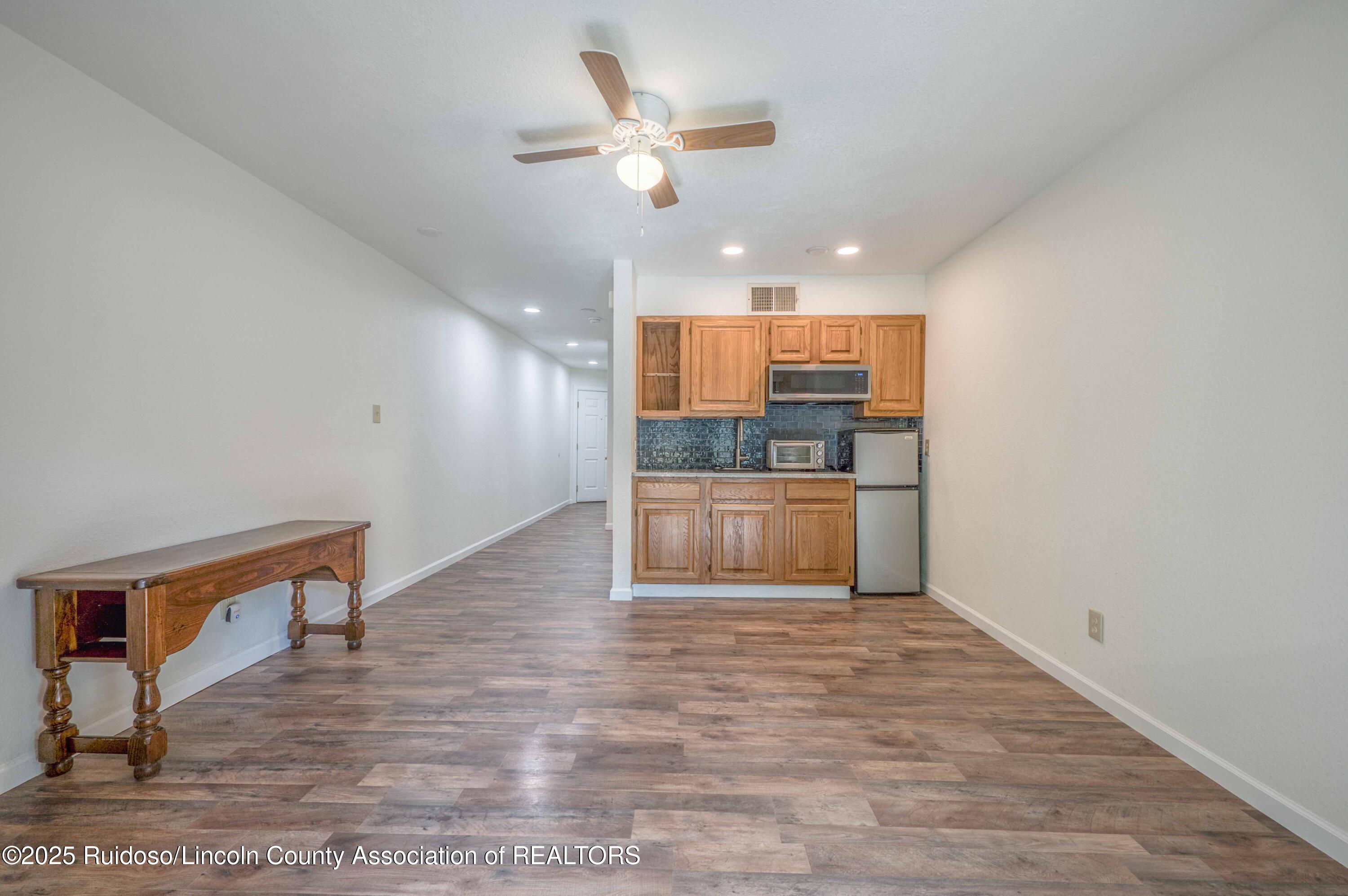 904 Carrizo Canyon Road 121