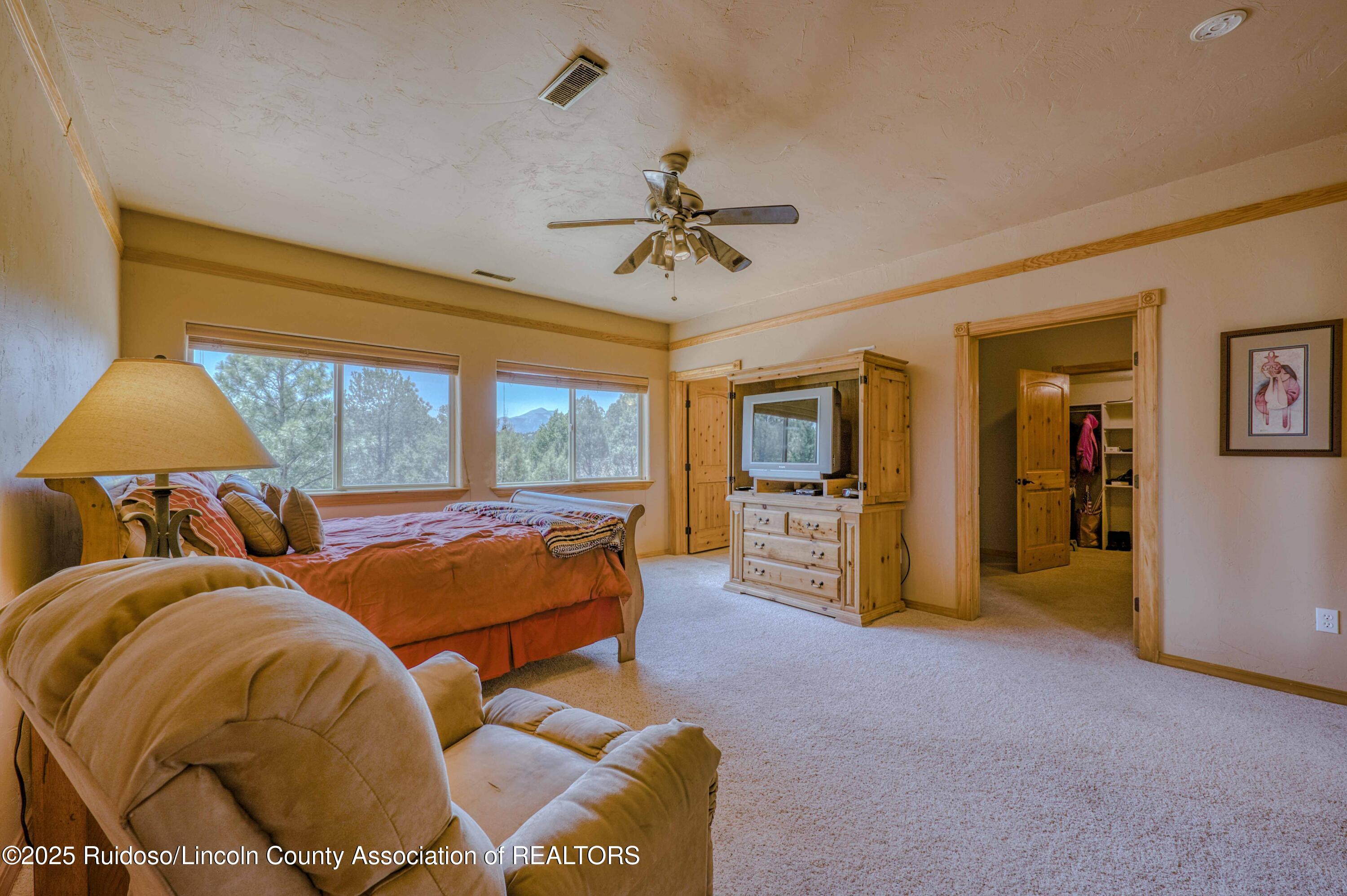 108 Skyhawk Lane
