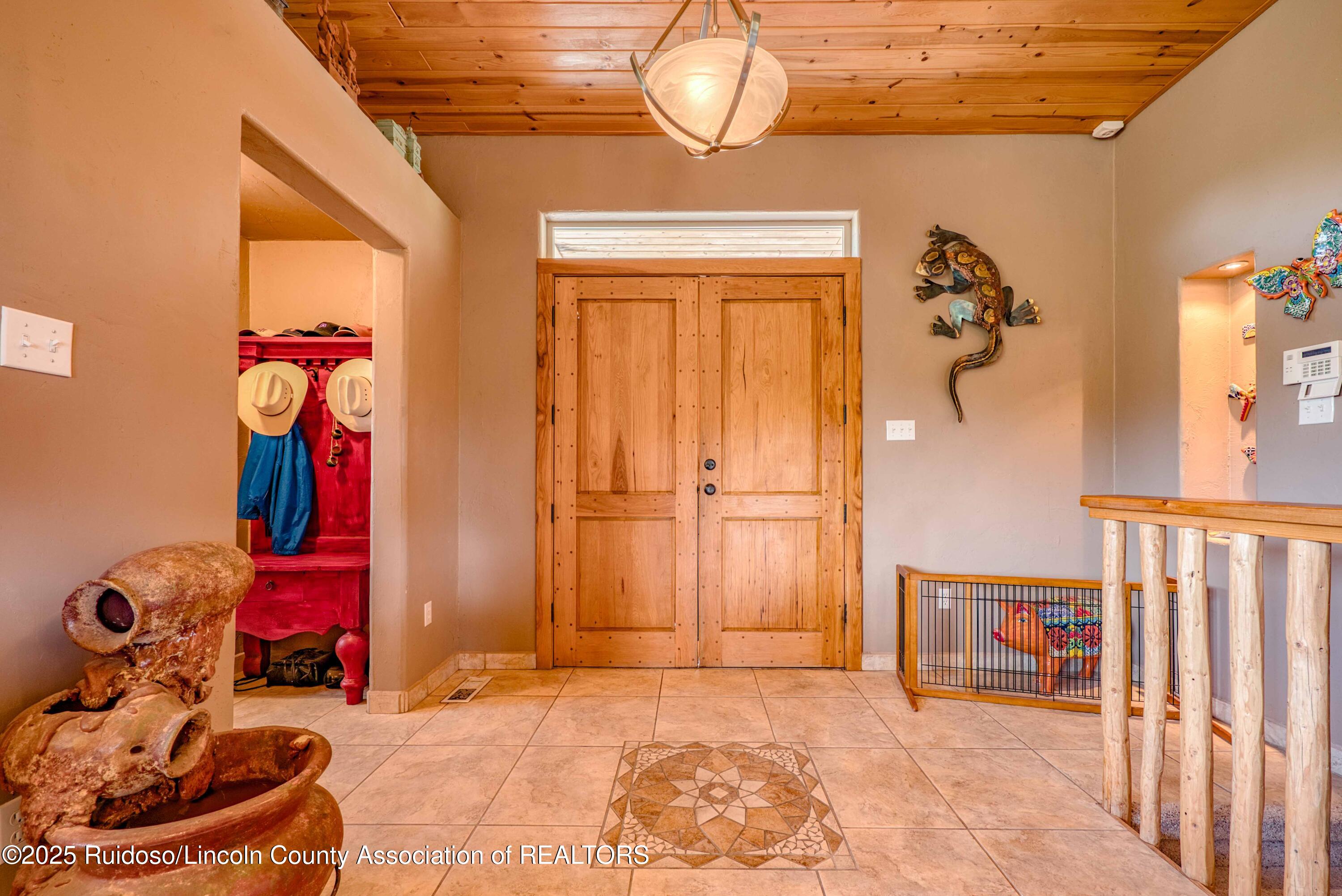 108 Skyhawk Lane