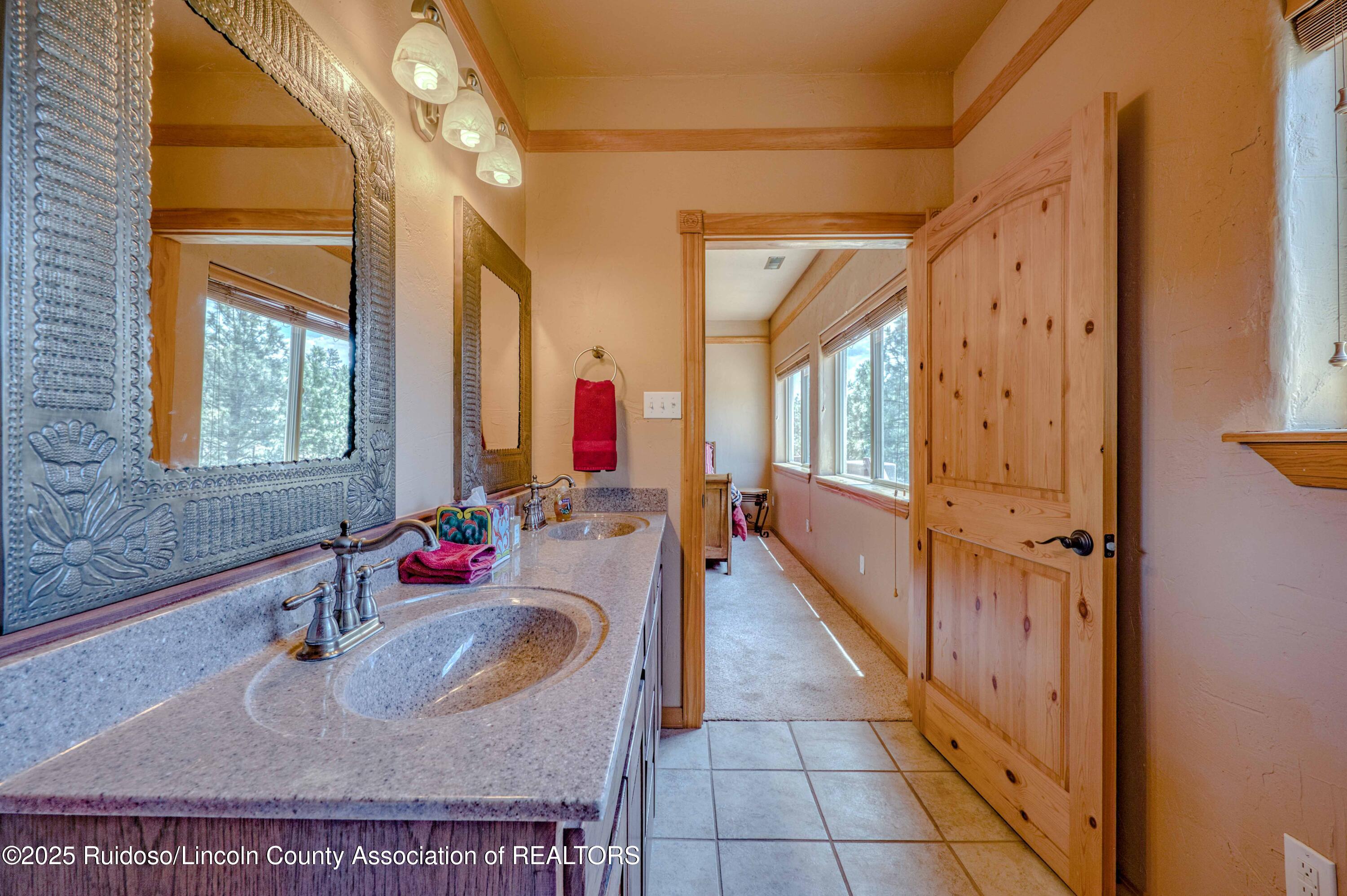 108 Skyhawk Lane