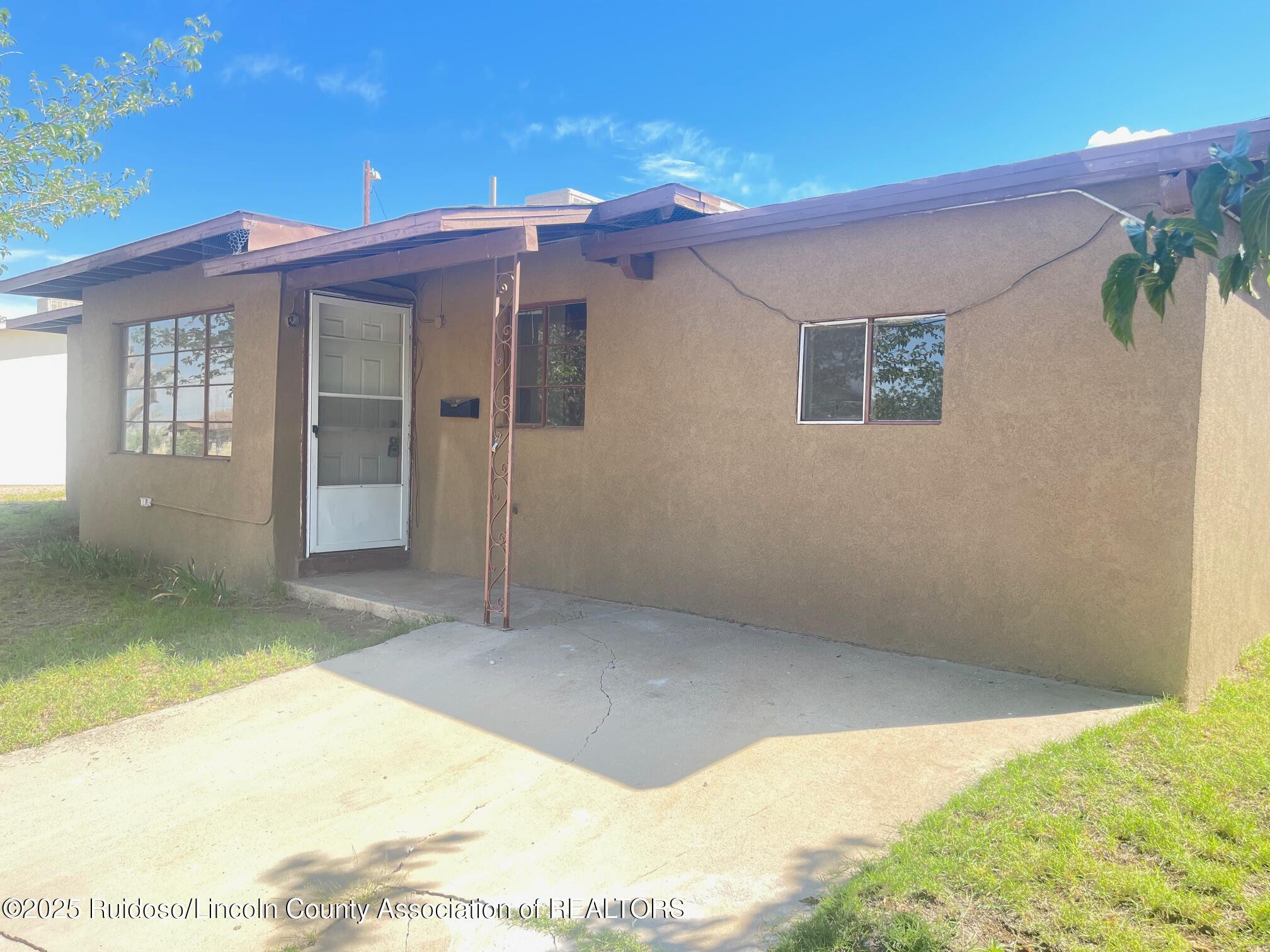 2406 Westminster Avenue