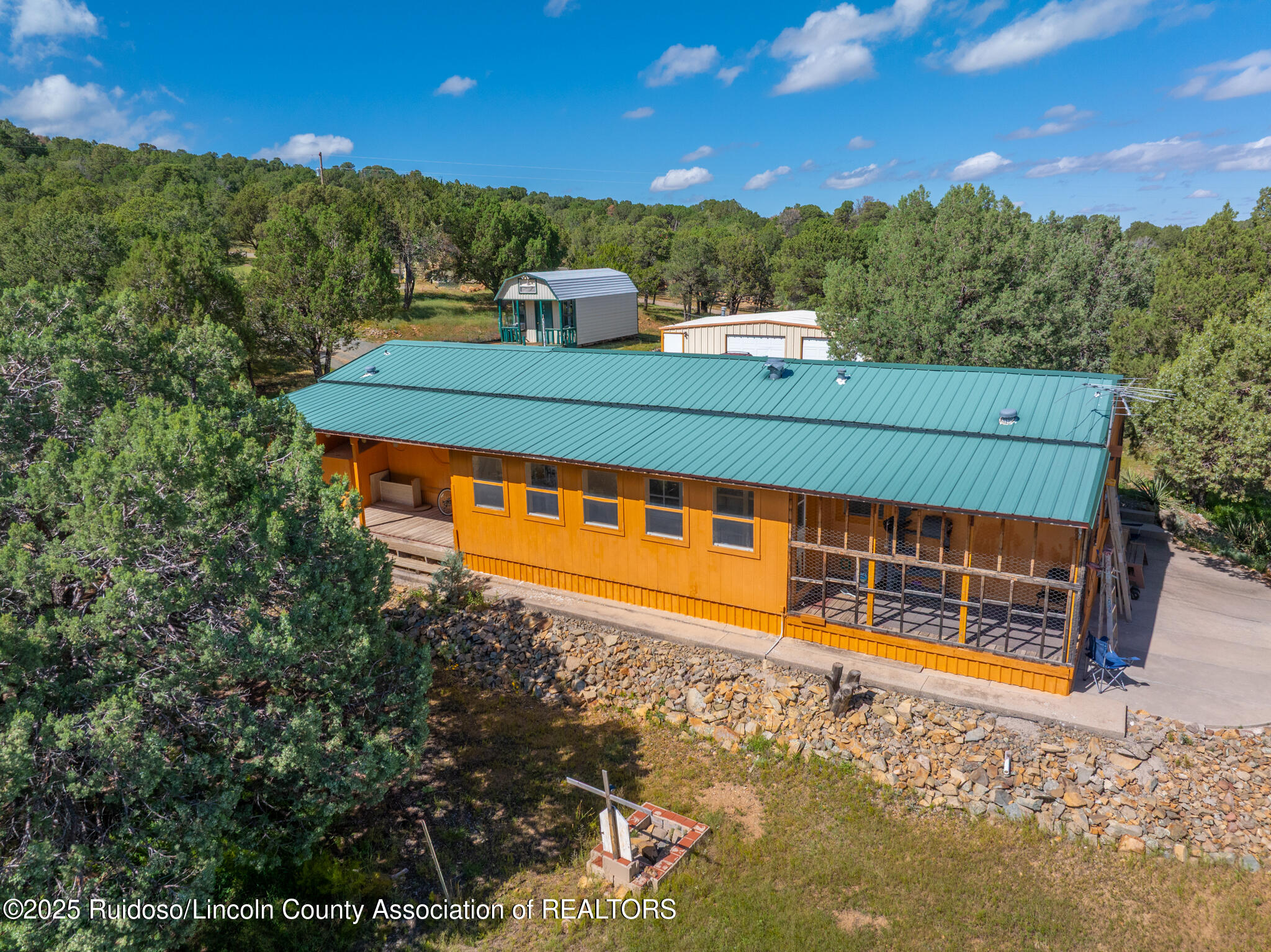 135 Wolf Springs Loop