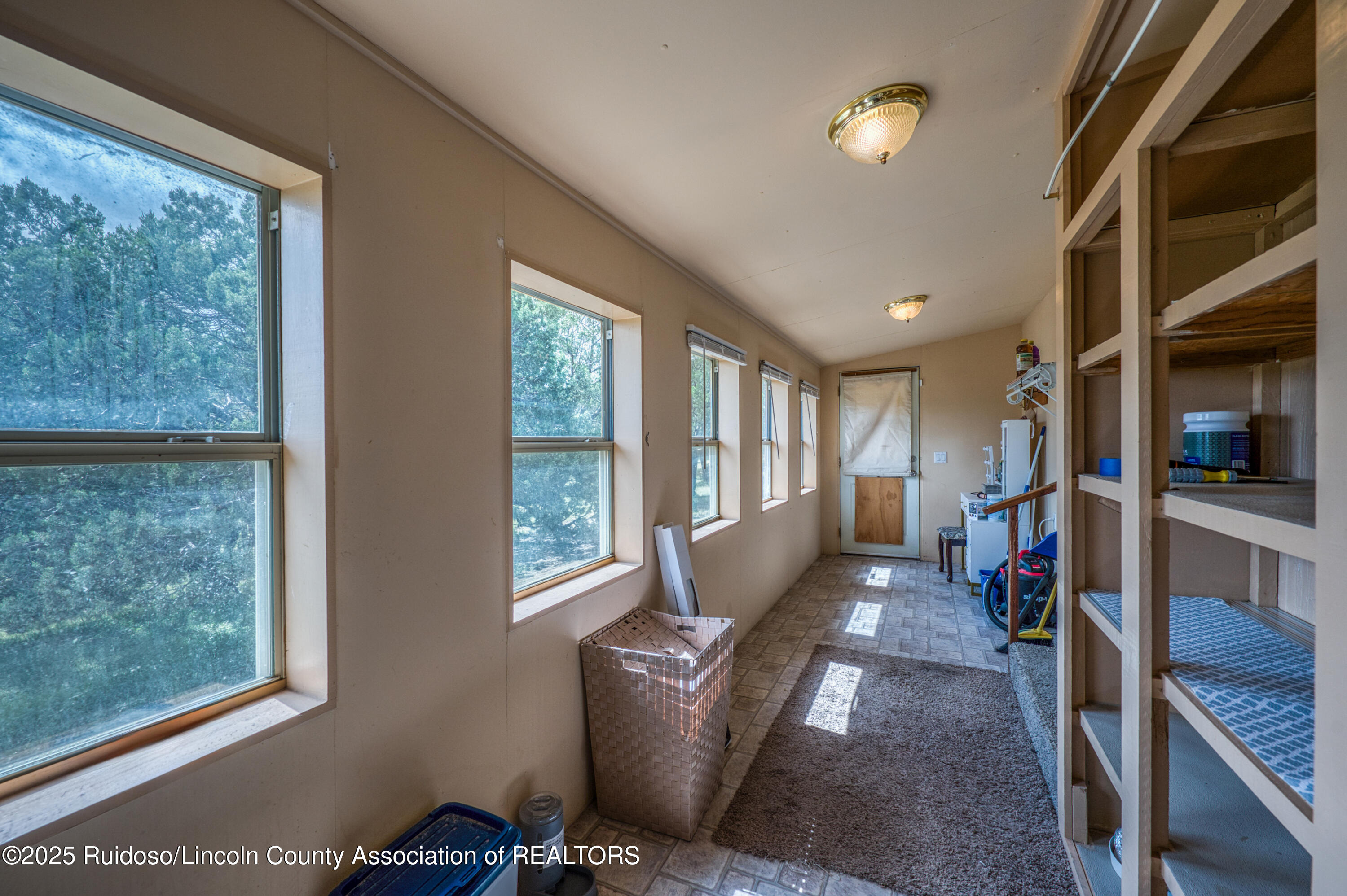 135 Wolf Springs Loop