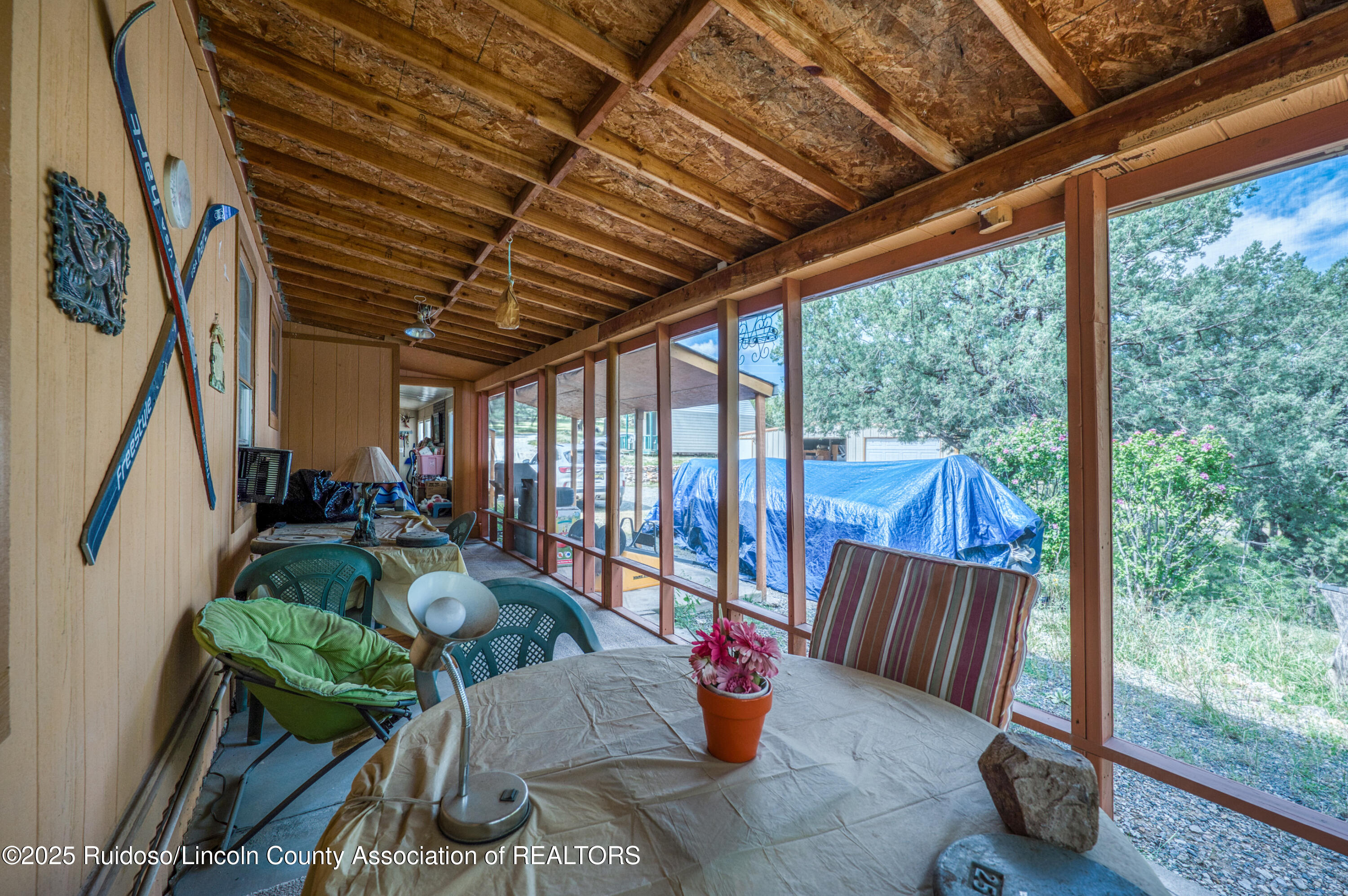 135 Wolf Springs Loop