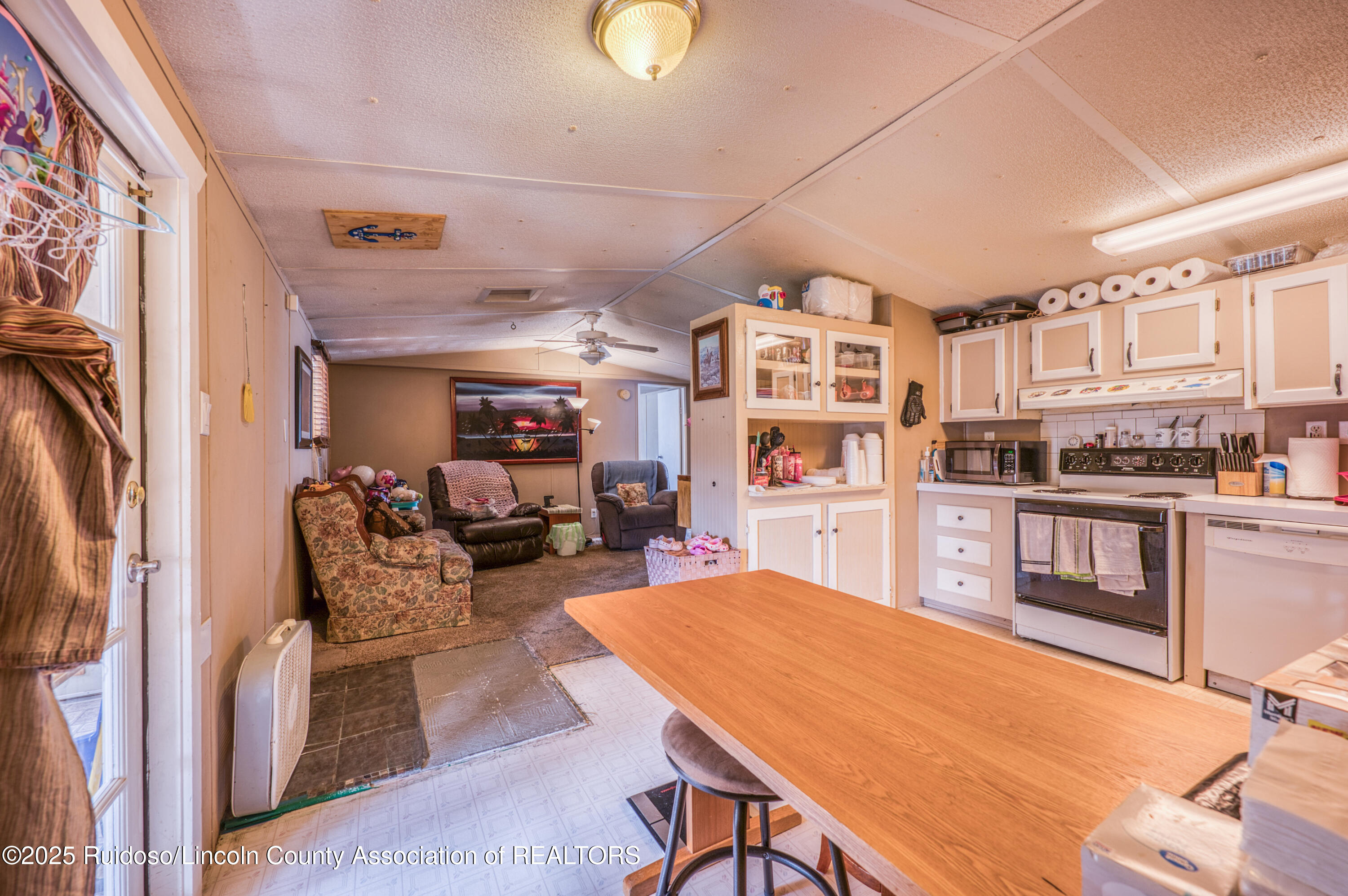 135 Wolf Springs Loop