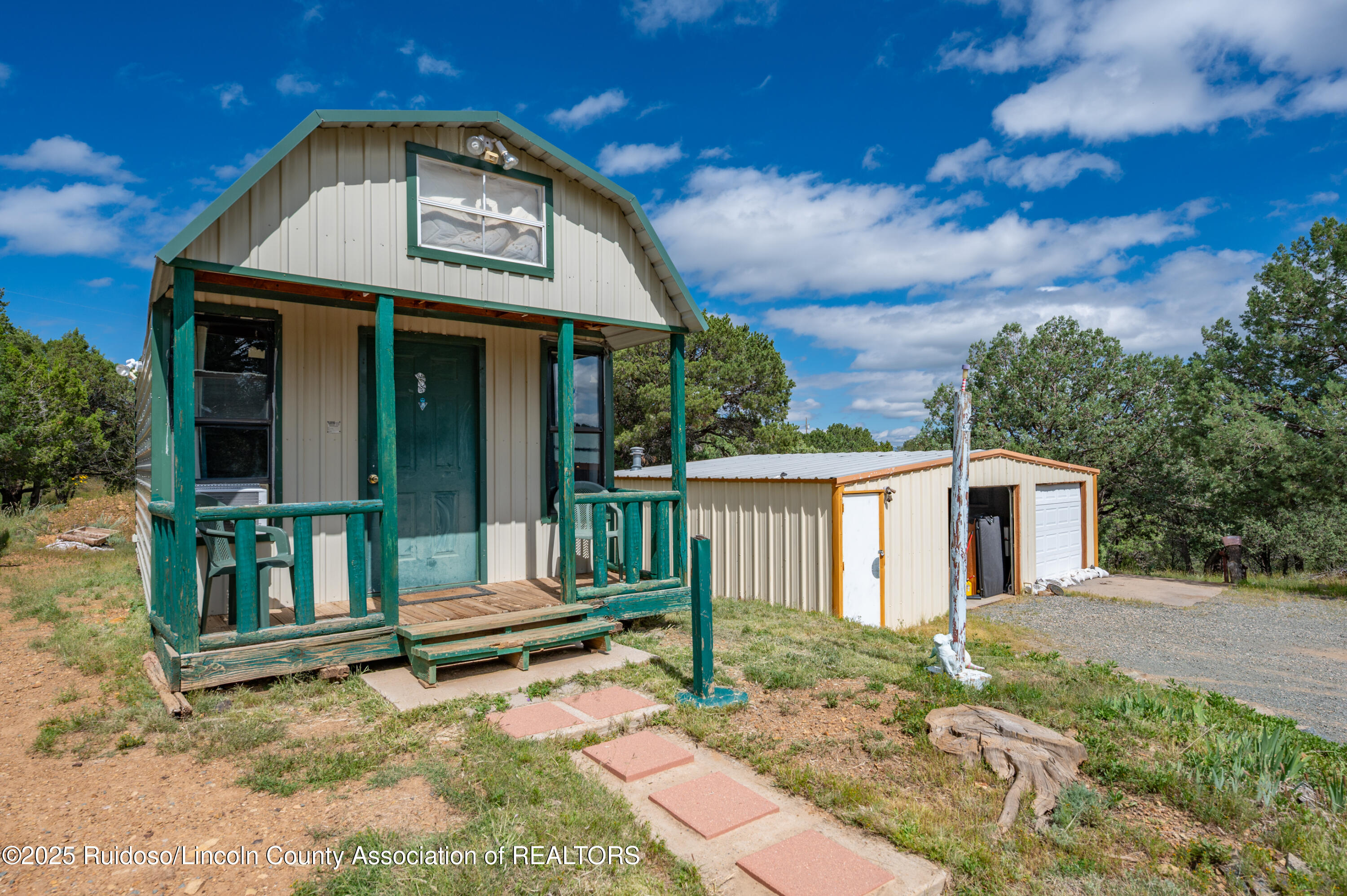 135 Wolf Springs Loop