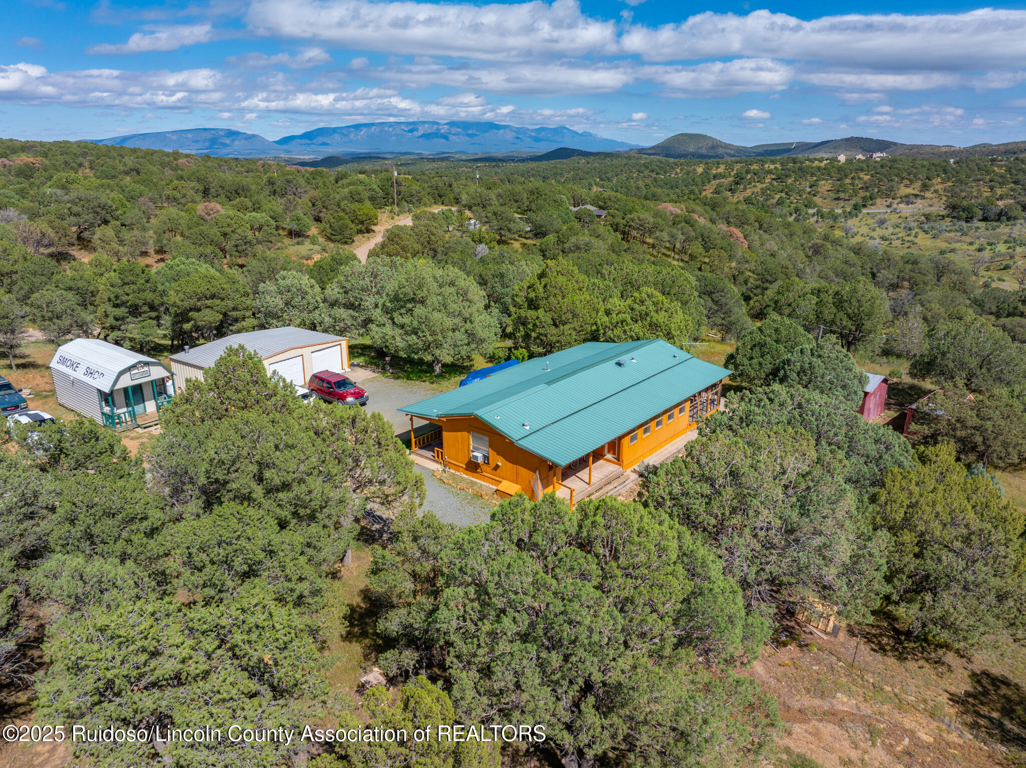 135 Wolf Springs Loop
