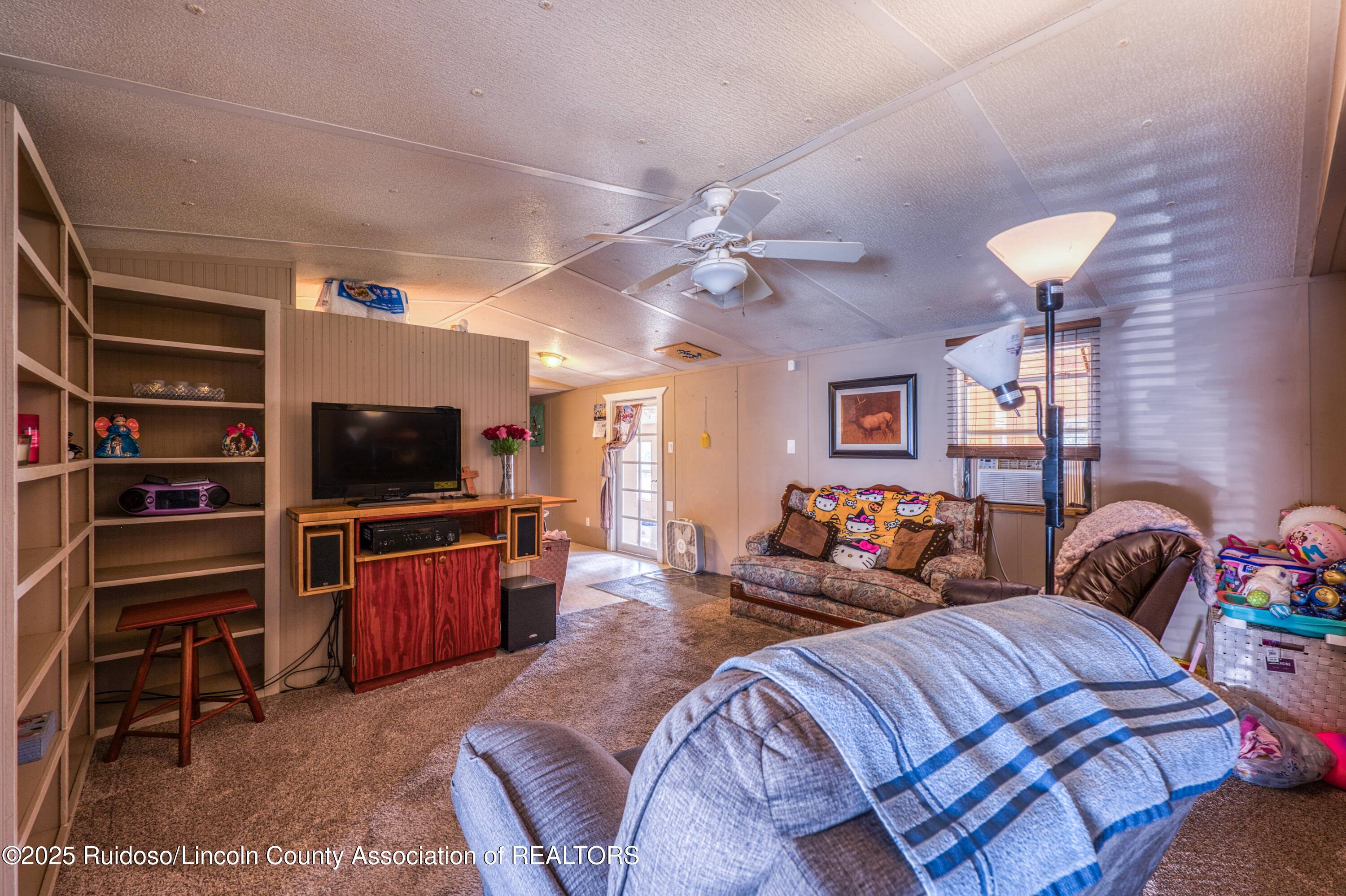 135 Wolf Springs Loop