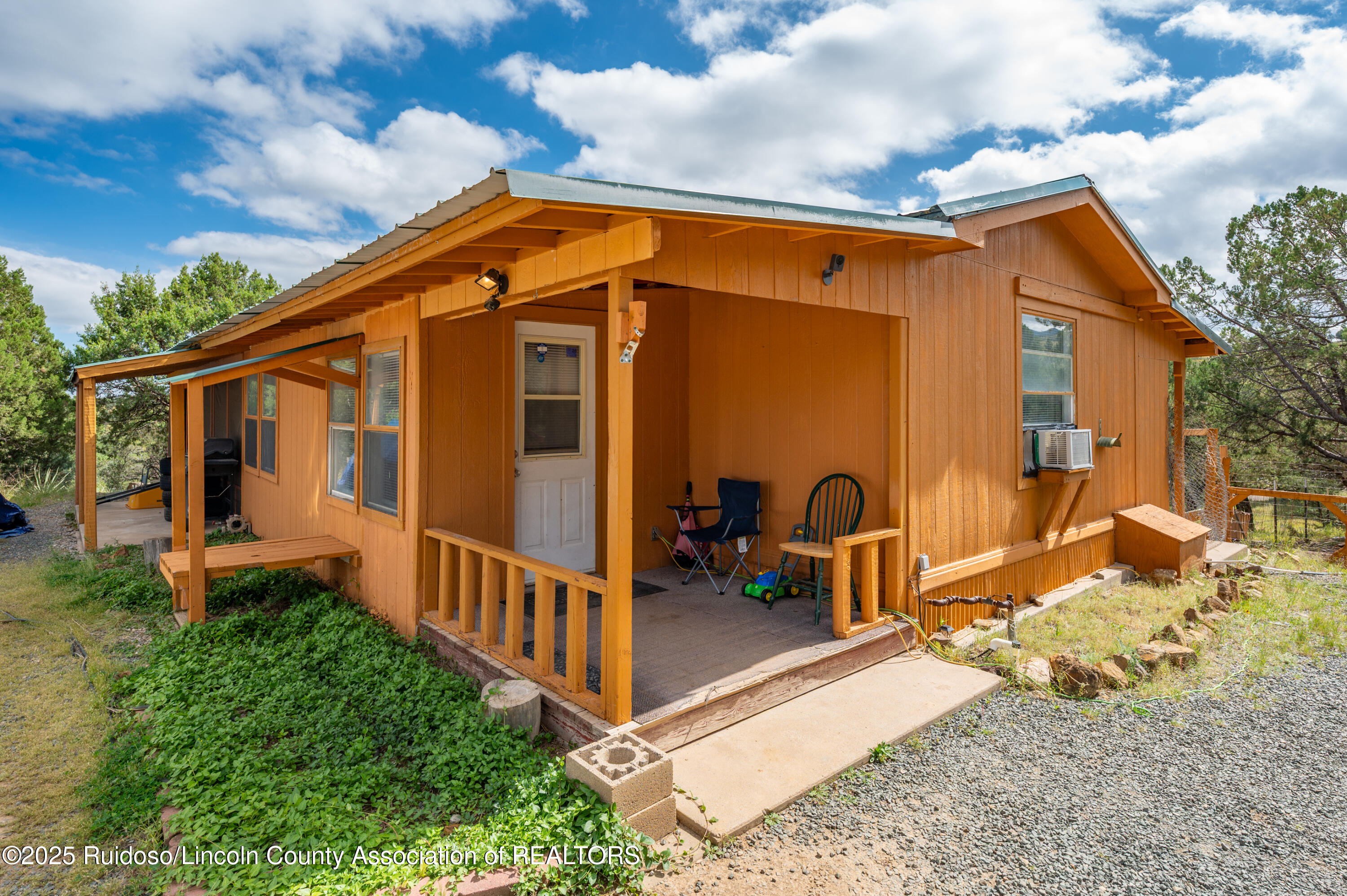 135 Wolf Springs Loop