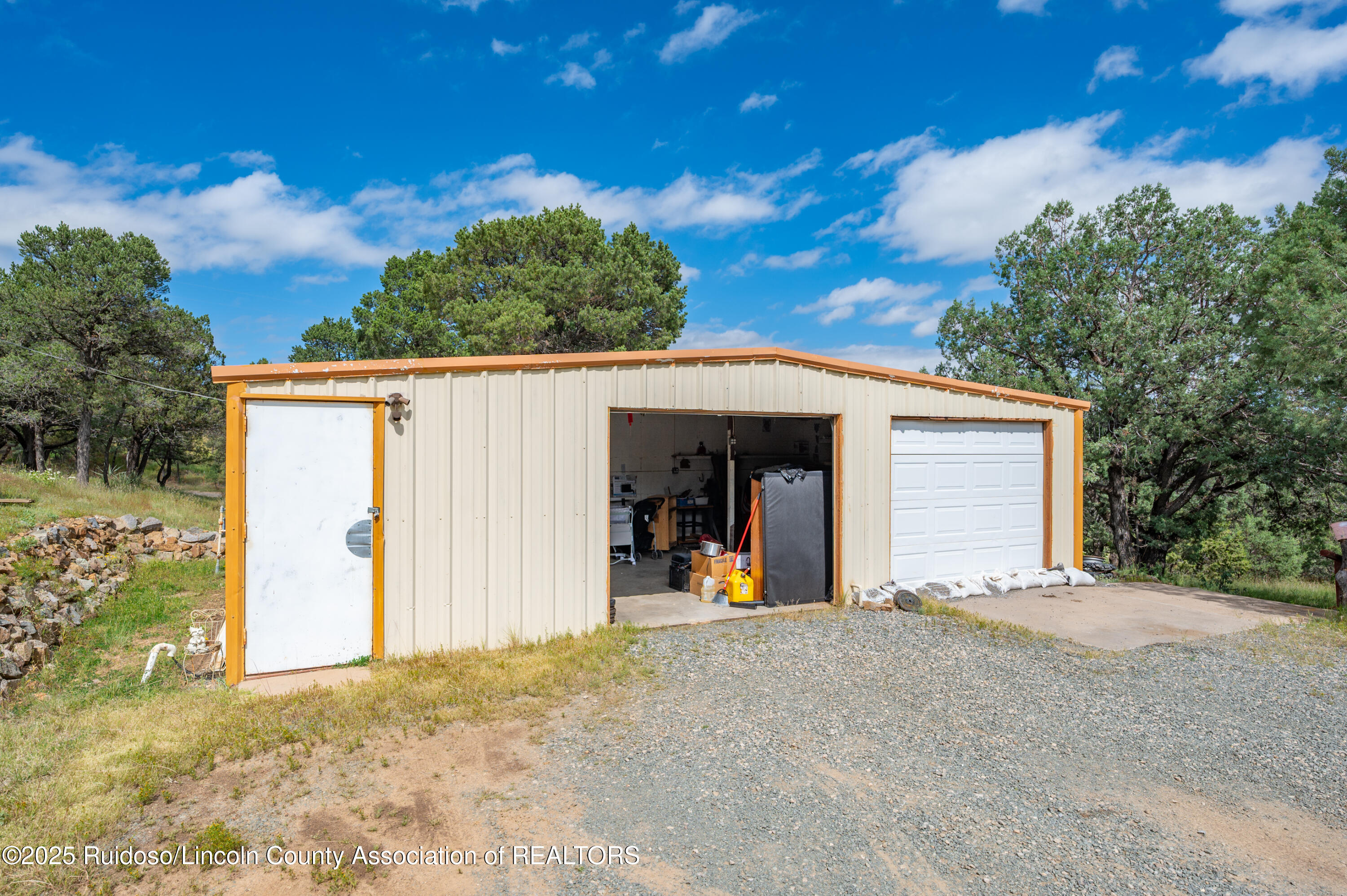 135 Wolf Springs Loop