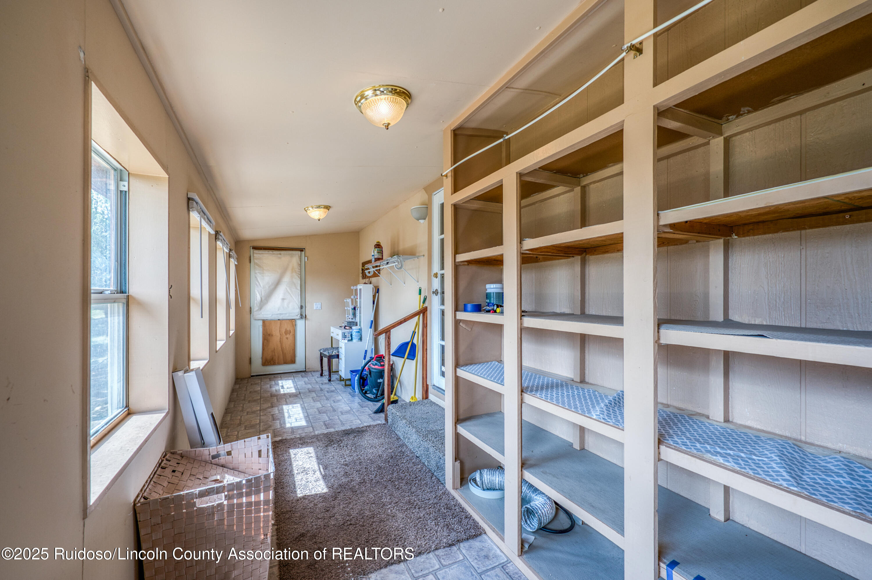 135 Wolf Springs Loop