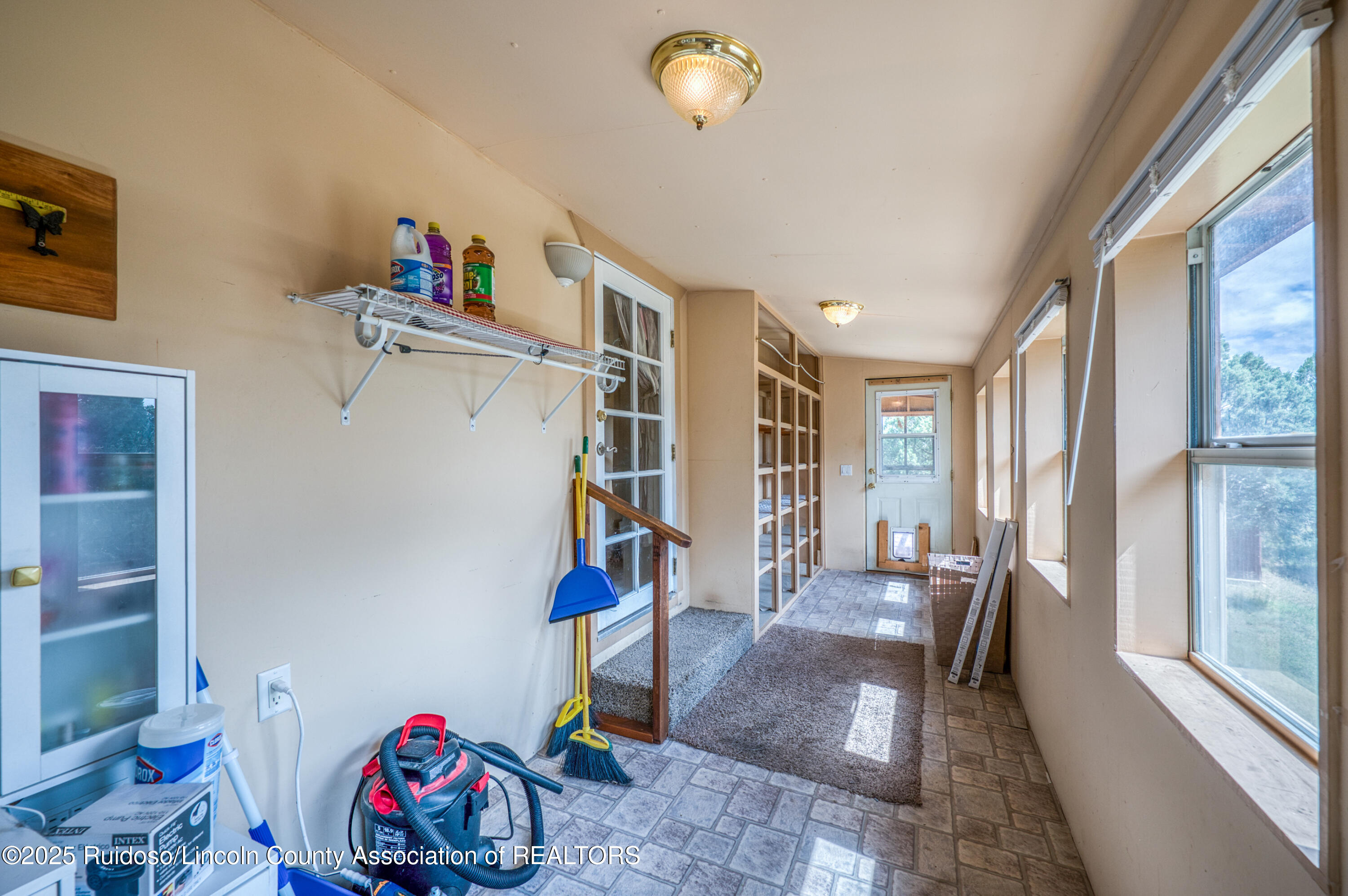 135 Wolf Springs Loop