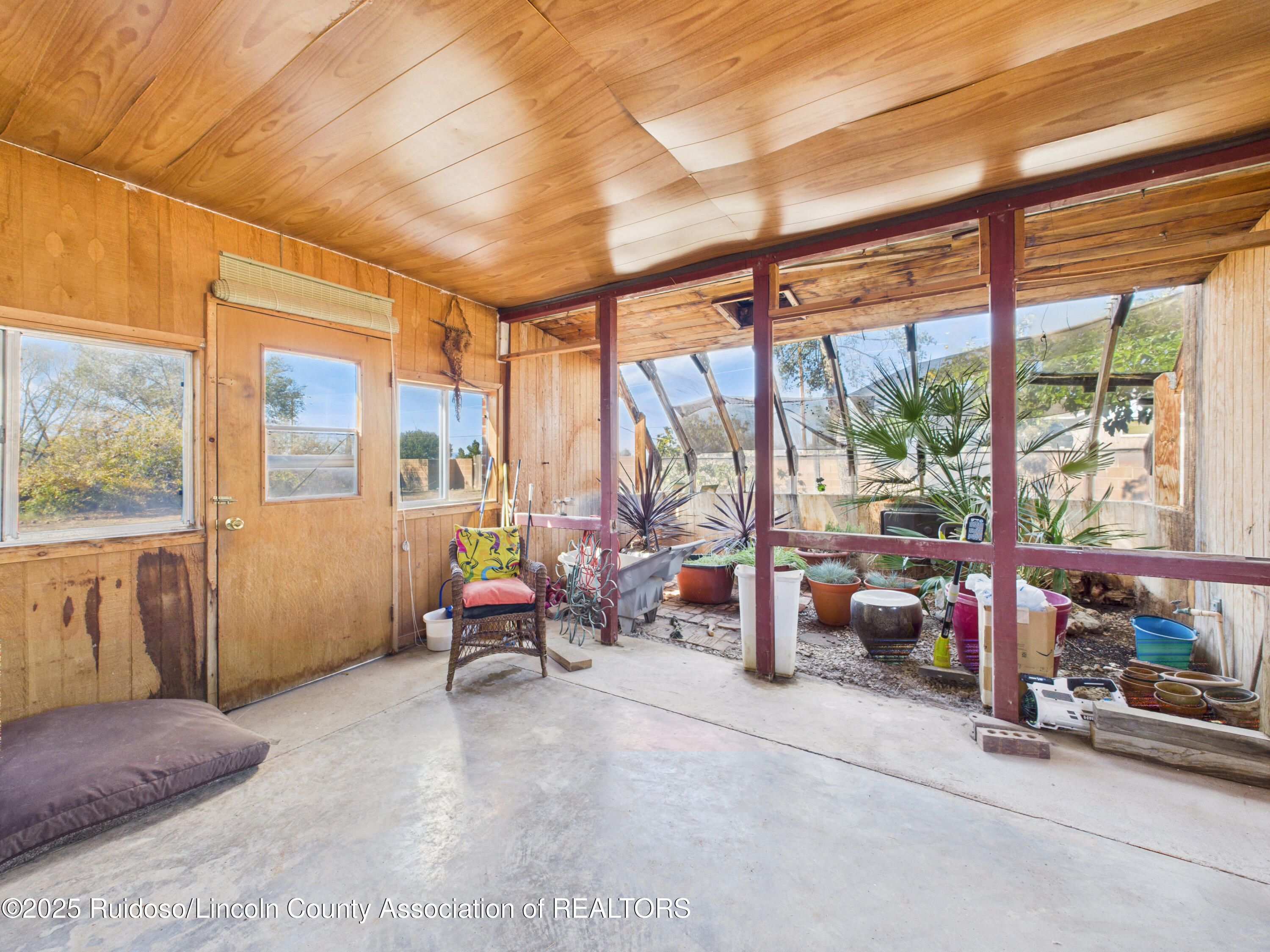 2511 Eastridge Drive