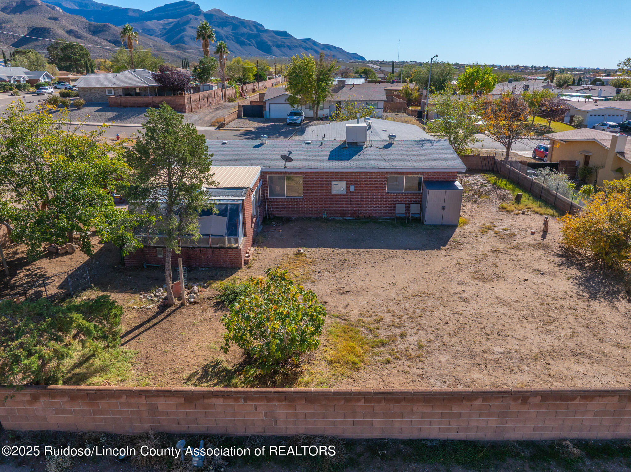 2511 Eastridge Drive