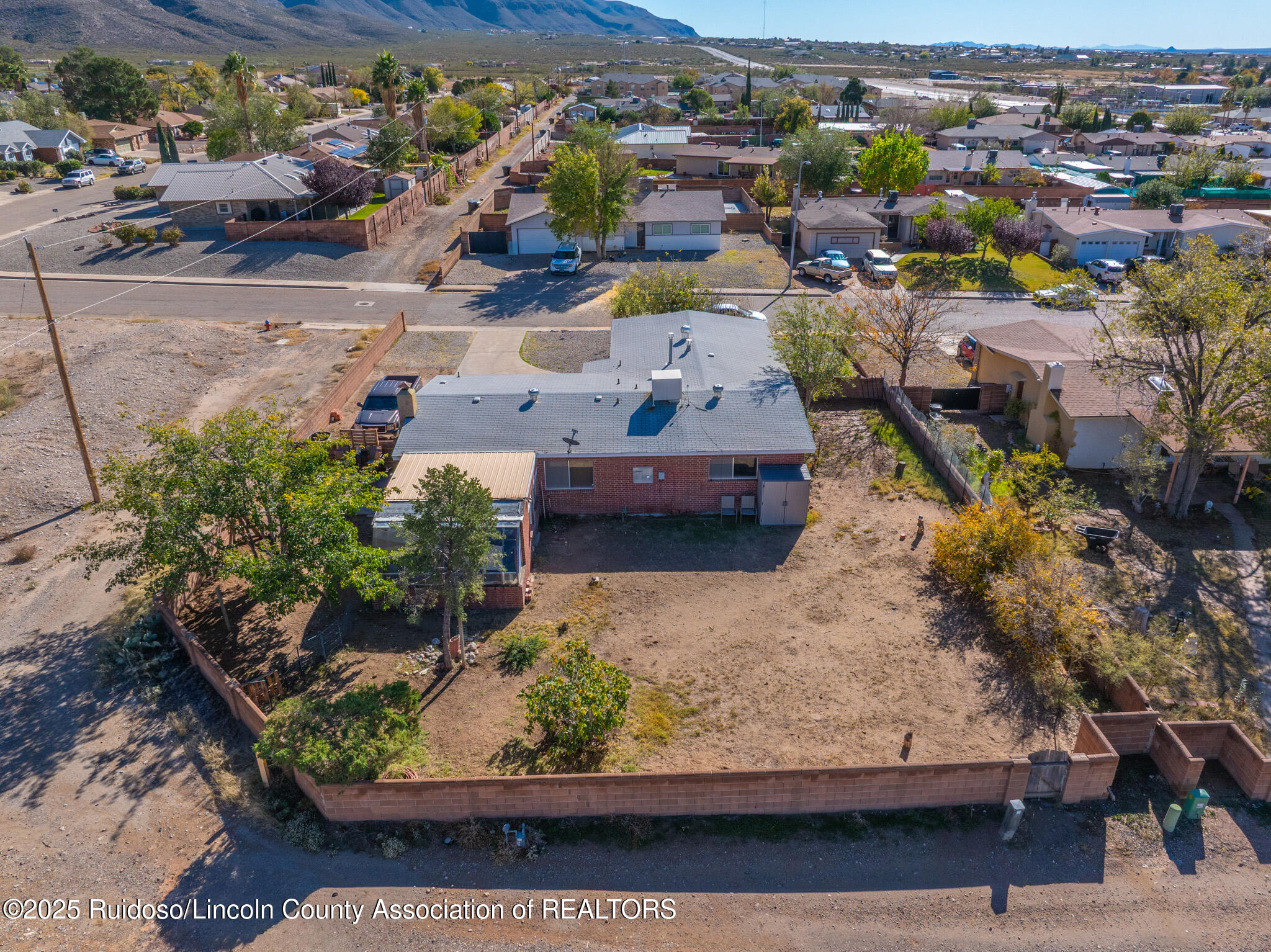 2511 Eastridge Drive