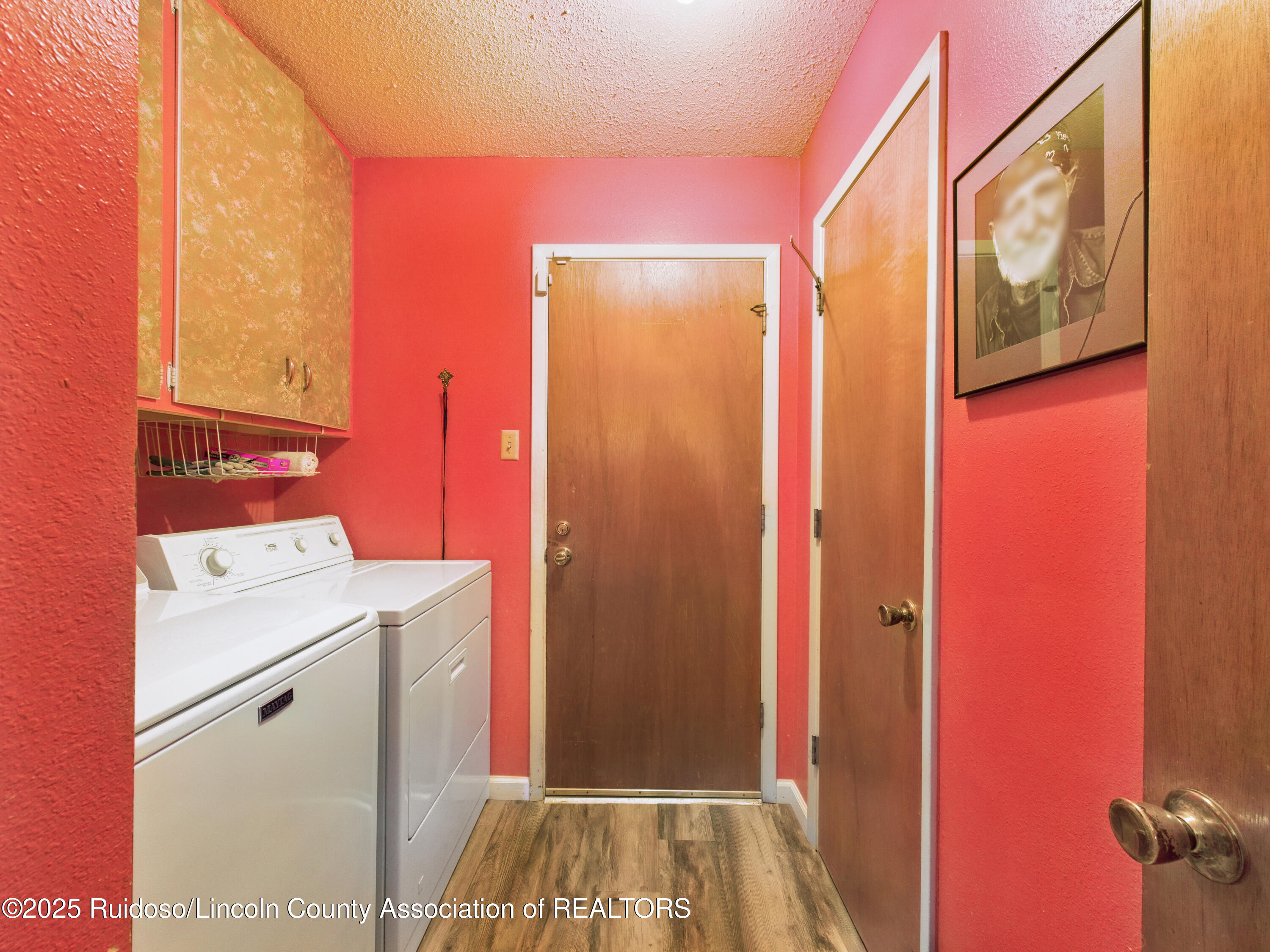 2511 Eastridge Drive