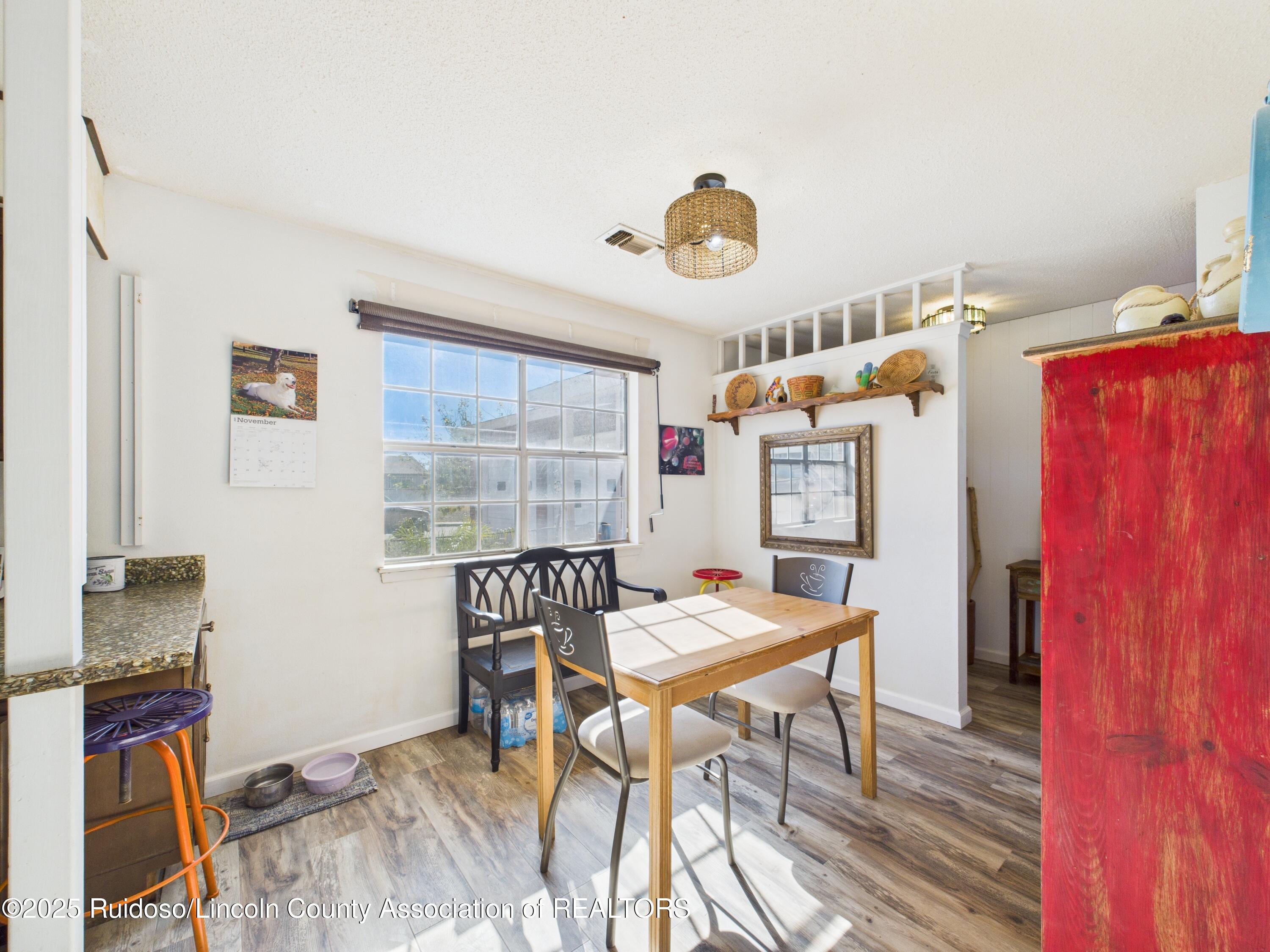 2511 Eastridge Drive