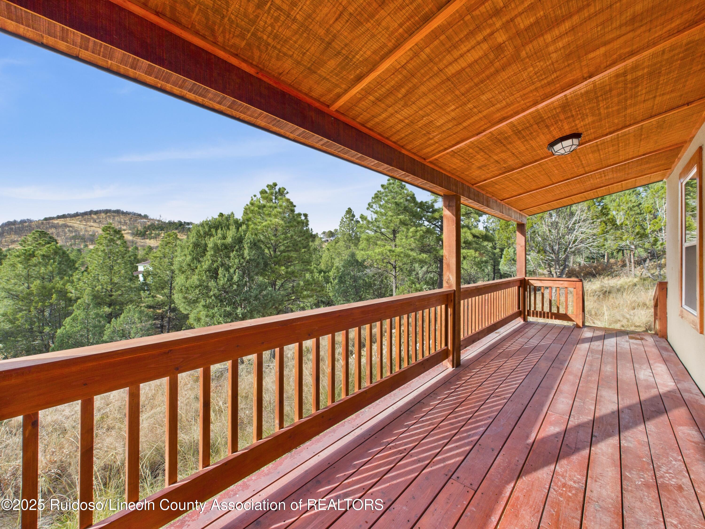 101 Sparrow Hawk Court