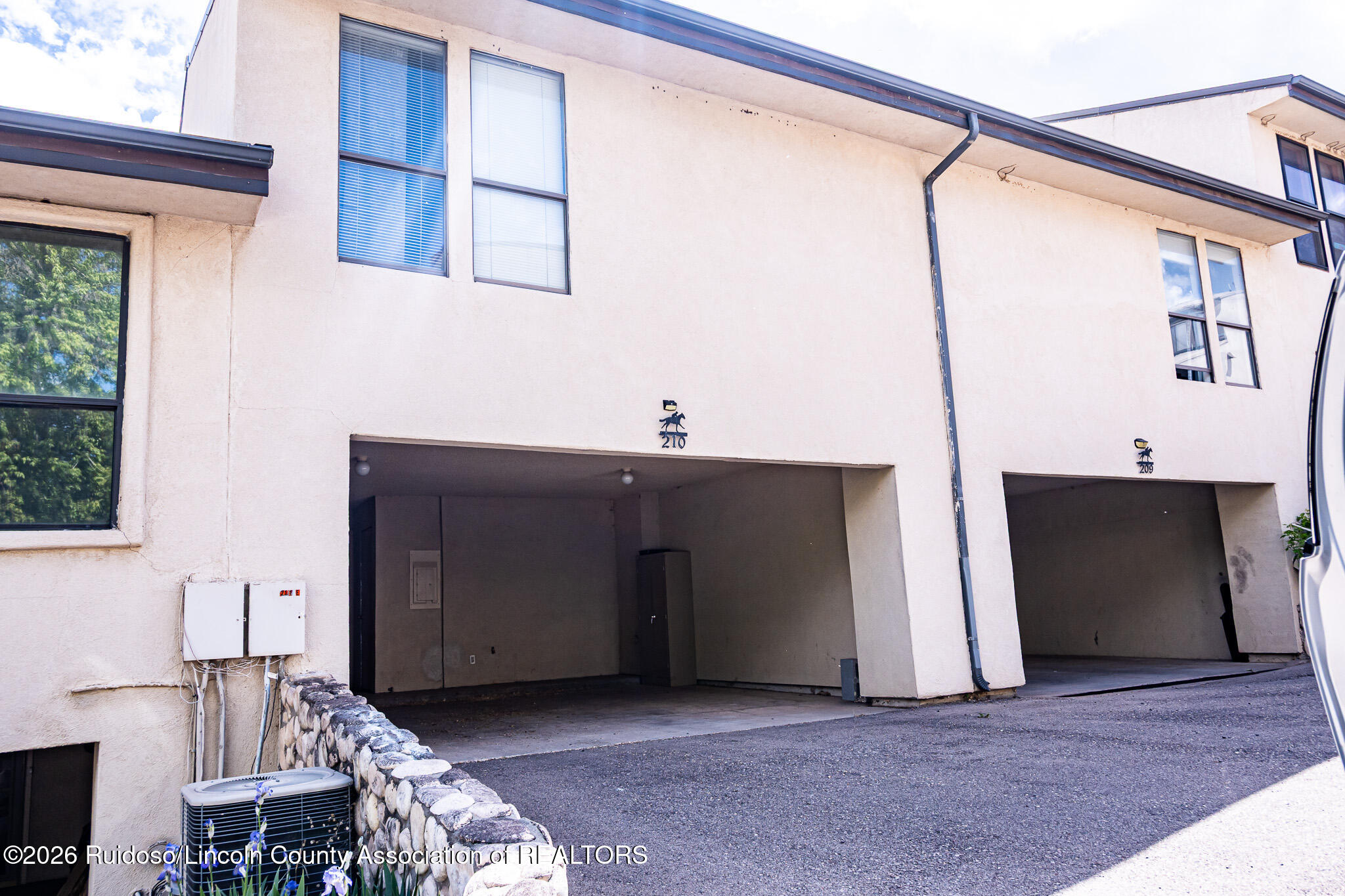 26303 U.S. 70 #210
