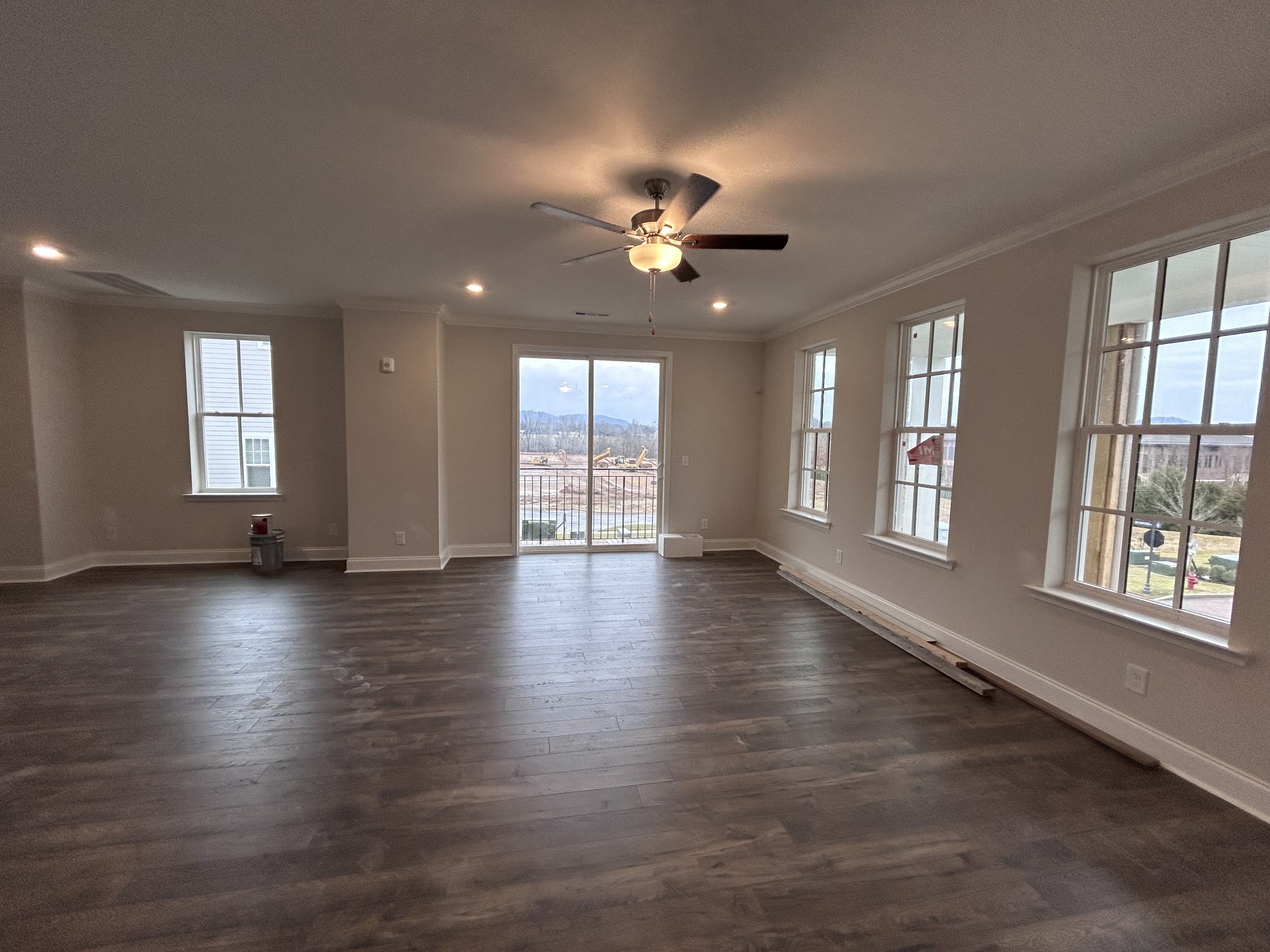 2101 Branford Pl Unit: 204