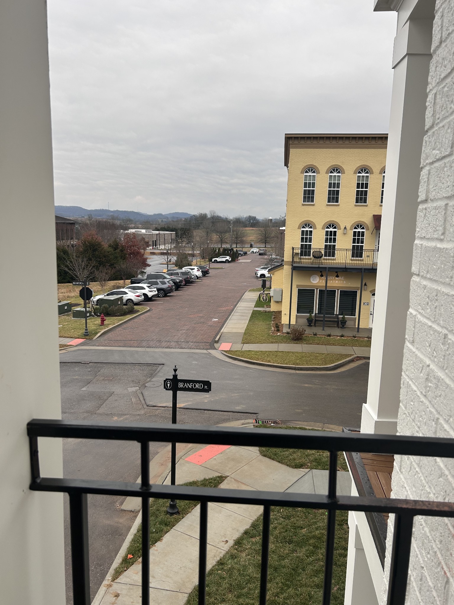 2101 Branford Pl Unit: 204
