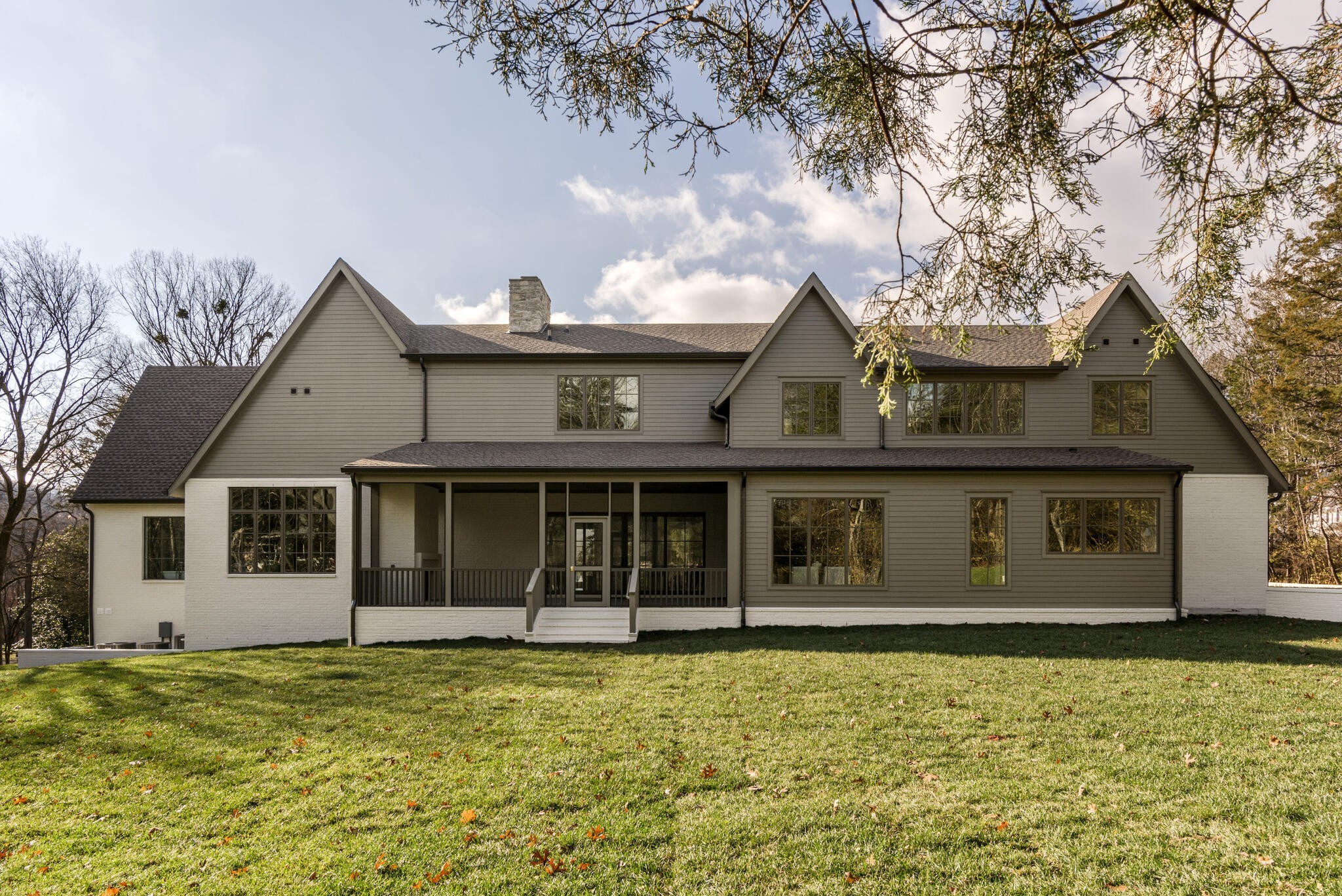 502 McClanahan Dr