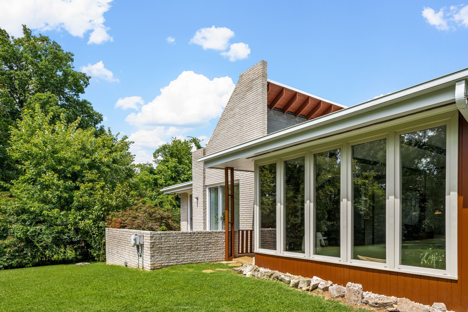 308 Brandywine Dr