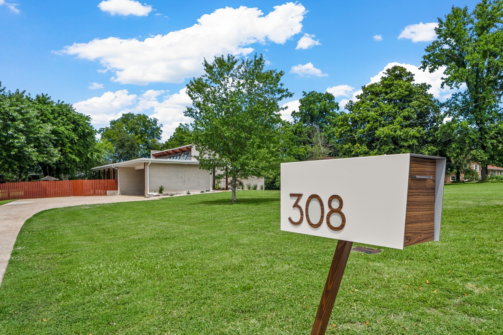 308 Brandywine Dr